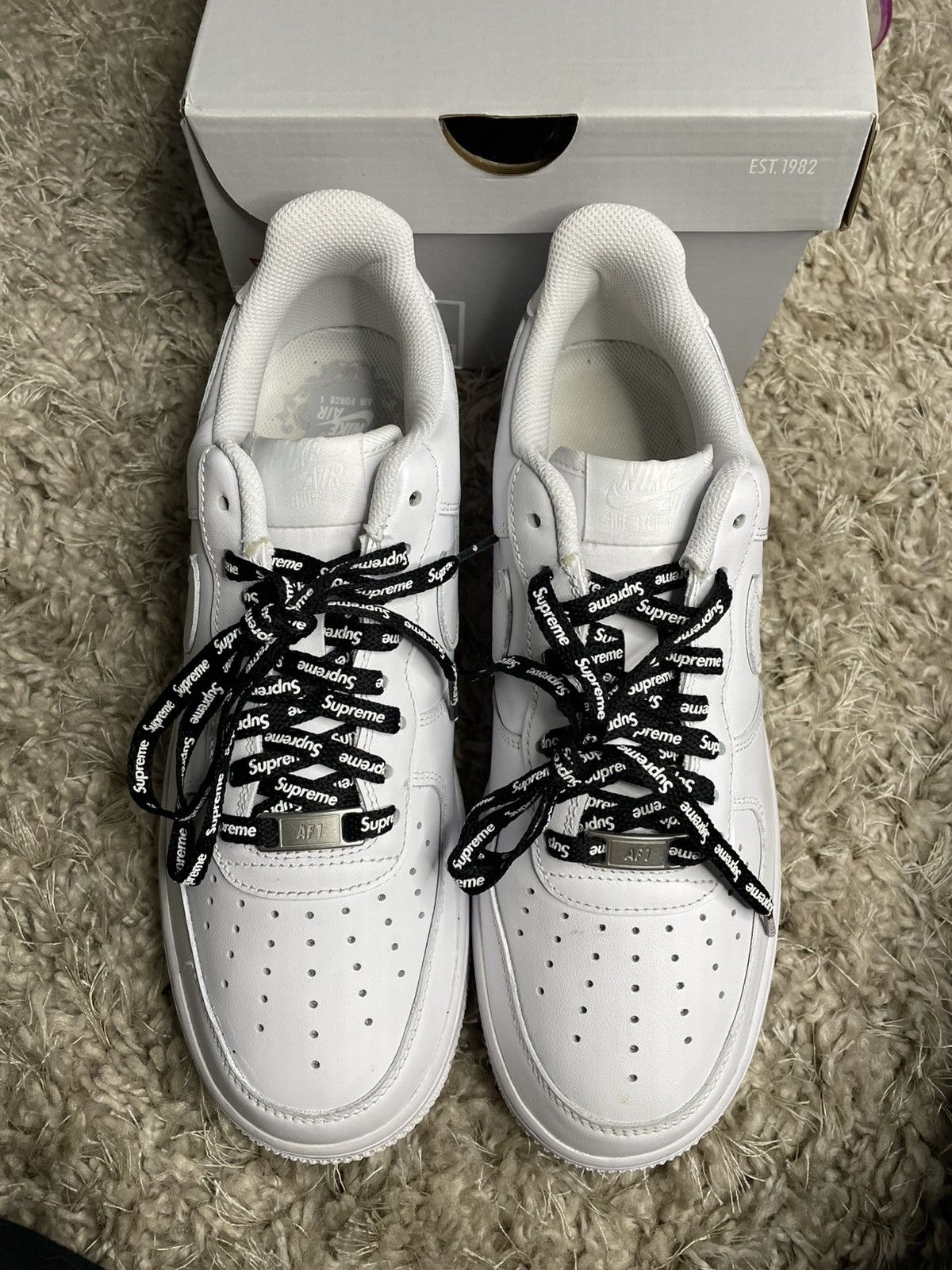 Nike Nike Air Force 1 Size US 8.5 / EU 41-42 - 5 Thumbnail