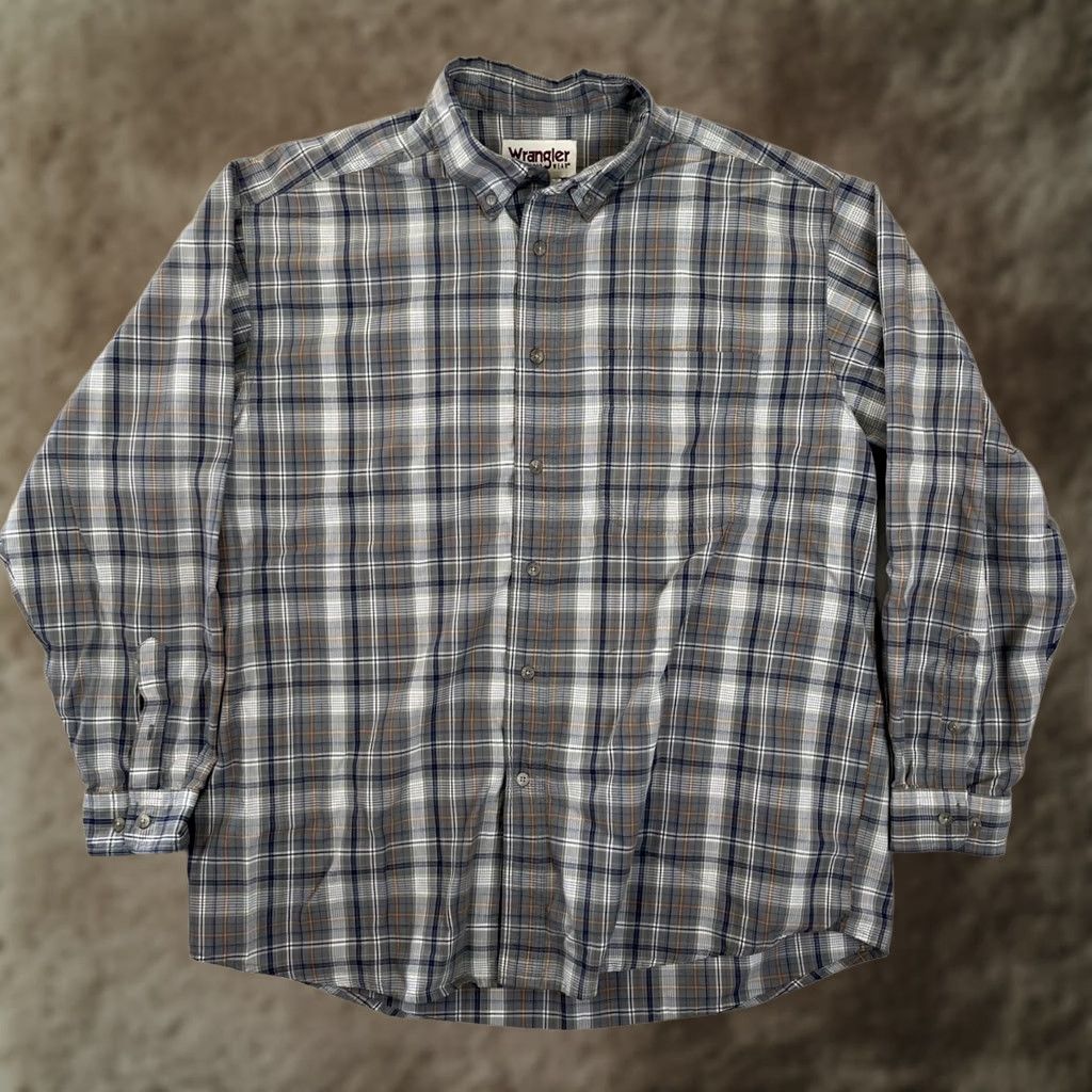Wrangler VINTAGE Wrangler Rugged Wear Button Front Plaid Shirt Mens XL Western Gray Size US XL / EU 56 / 4 - 1 Thumbnail