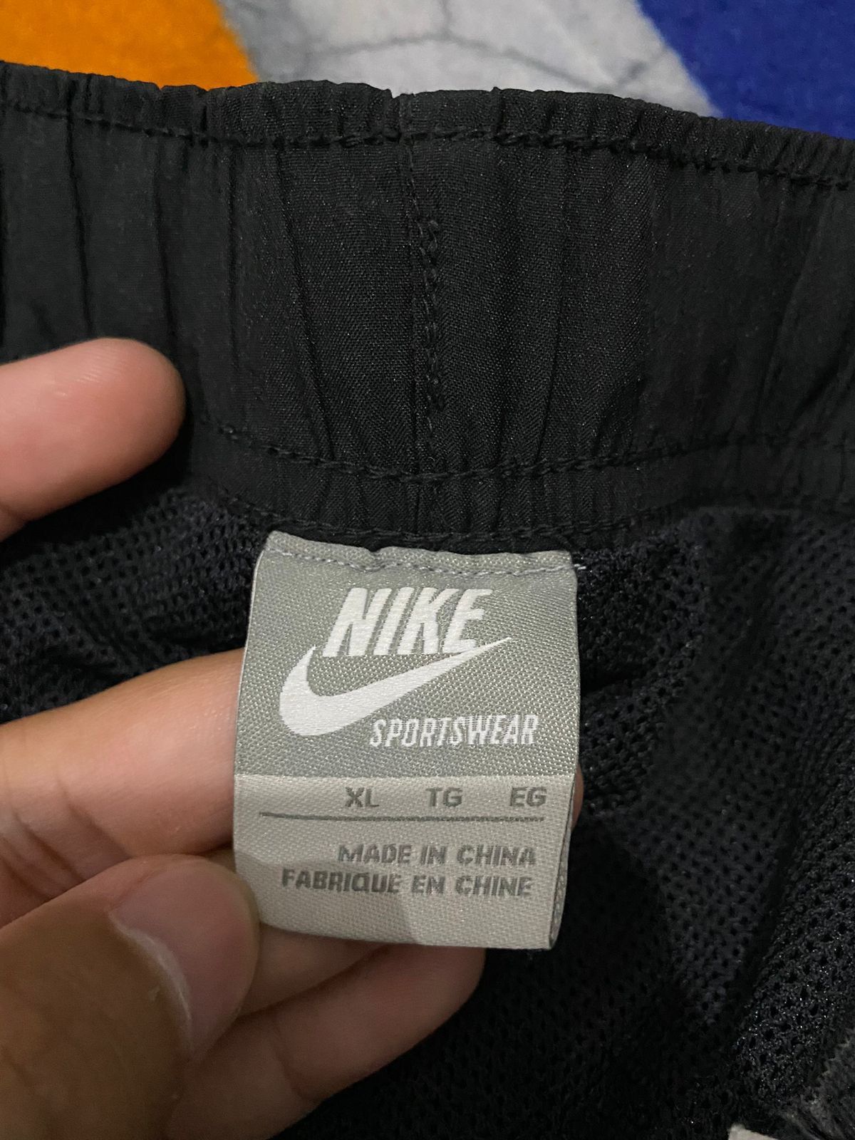Nike 💸NEED GONE💸 nike sweatpants nylon relaxed y2k Size US 35 - 8 Thumbnail