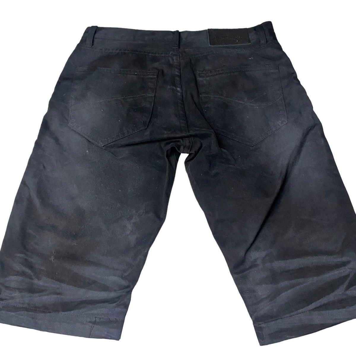 If Six Was Nine 2000's CavariA Distressed Studded Mudwash Shorts Size US 29 - 8 Thumbnail