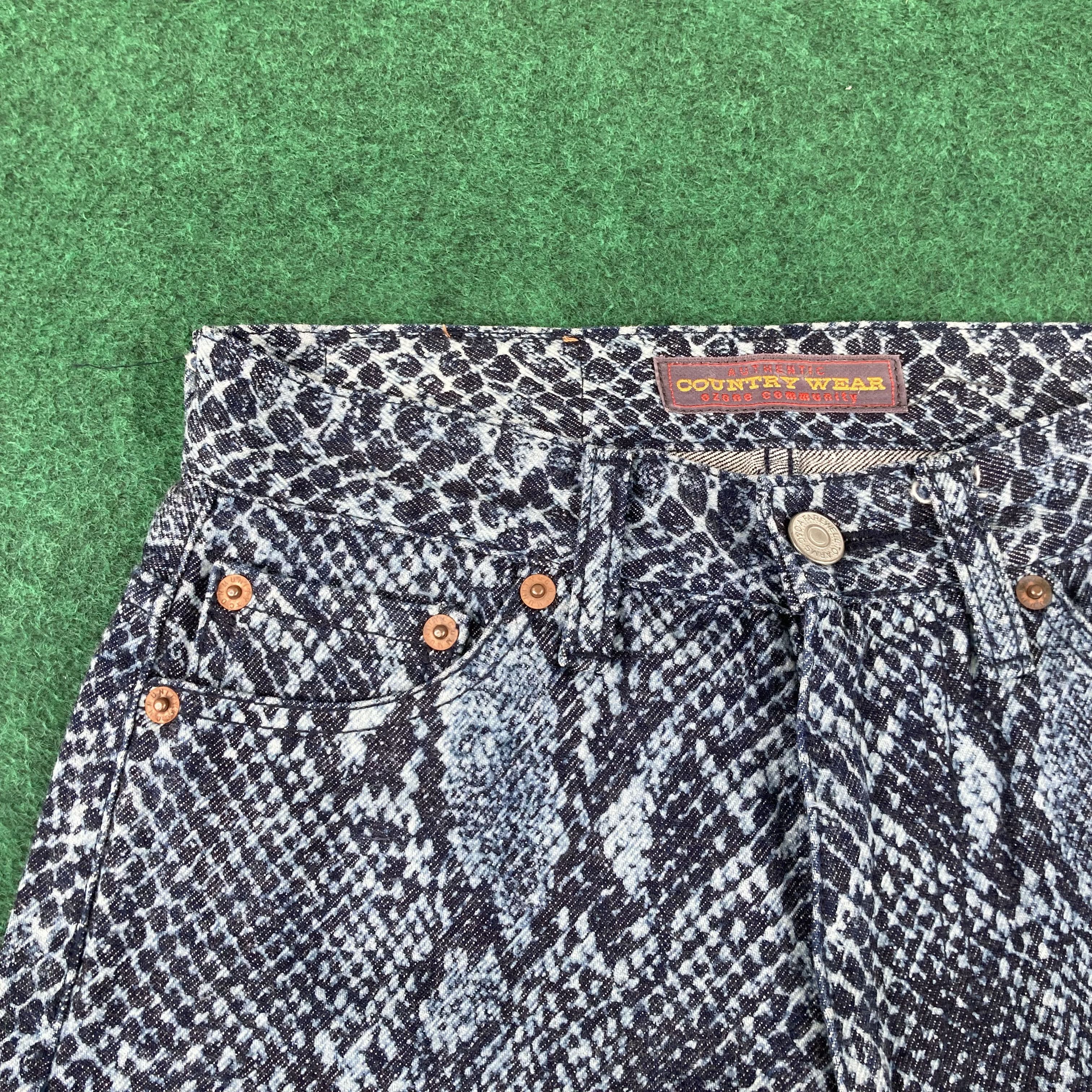 Hysteric Glamour × Japanese Brand × Vintage 25x31 Vtg Ozone Community Snakes Print Flare Bootcut Jeans Size 25" / US 0 / IT 36 - 6 Thumbnail