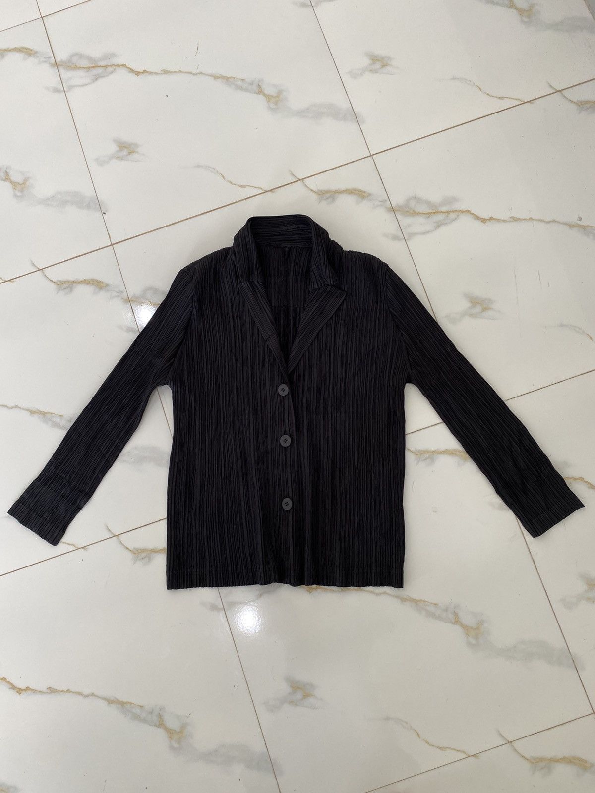 Pleats Please Issey Miyake Pleats please issey niyake blouse Size M / US 6-8 / IT 42-44 - 5 Thumbnail