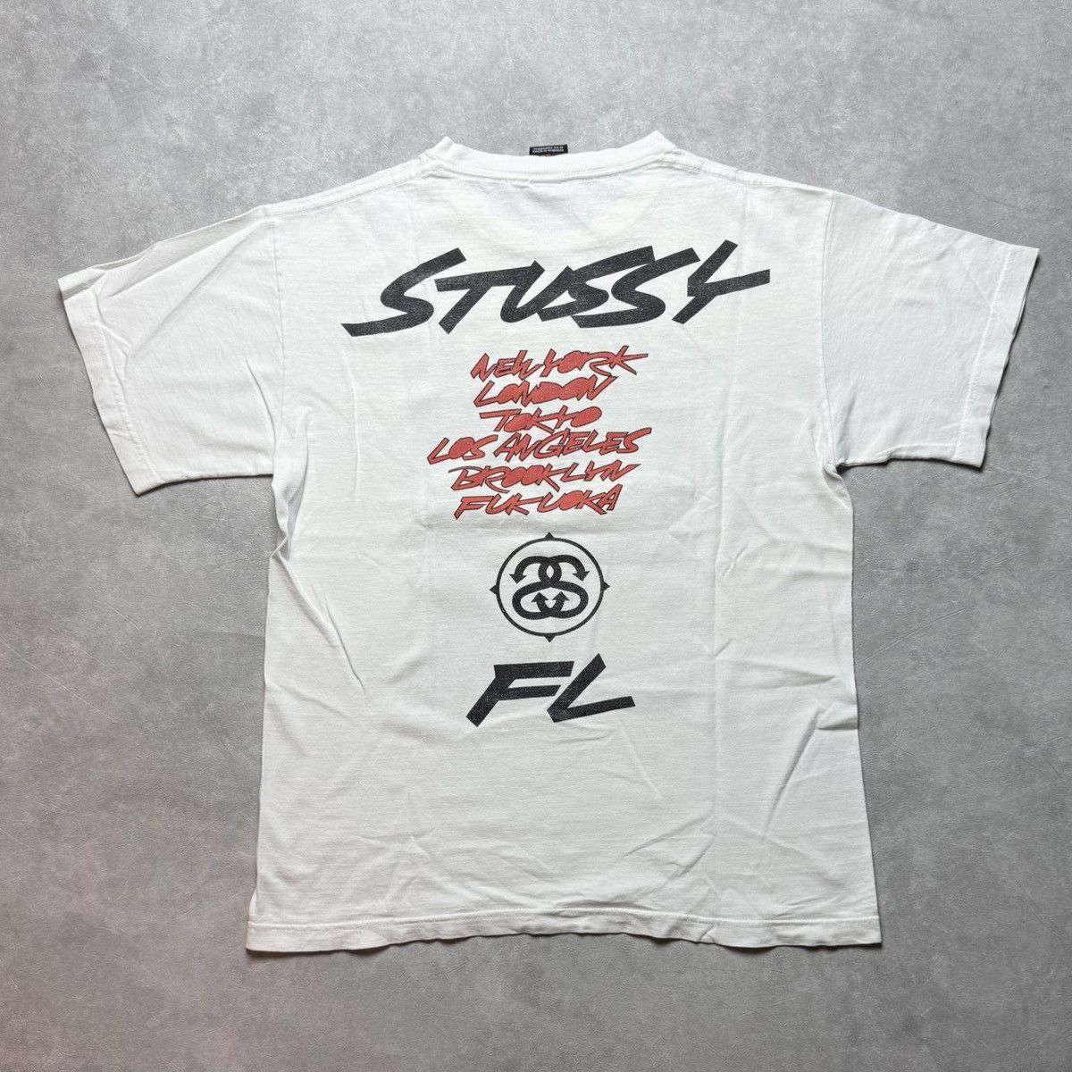 Stussy Rare Vintage Stussy x Futura Laboratories T Shirt Size US L / EU 52-54 / 3 - 2 Thumbnail