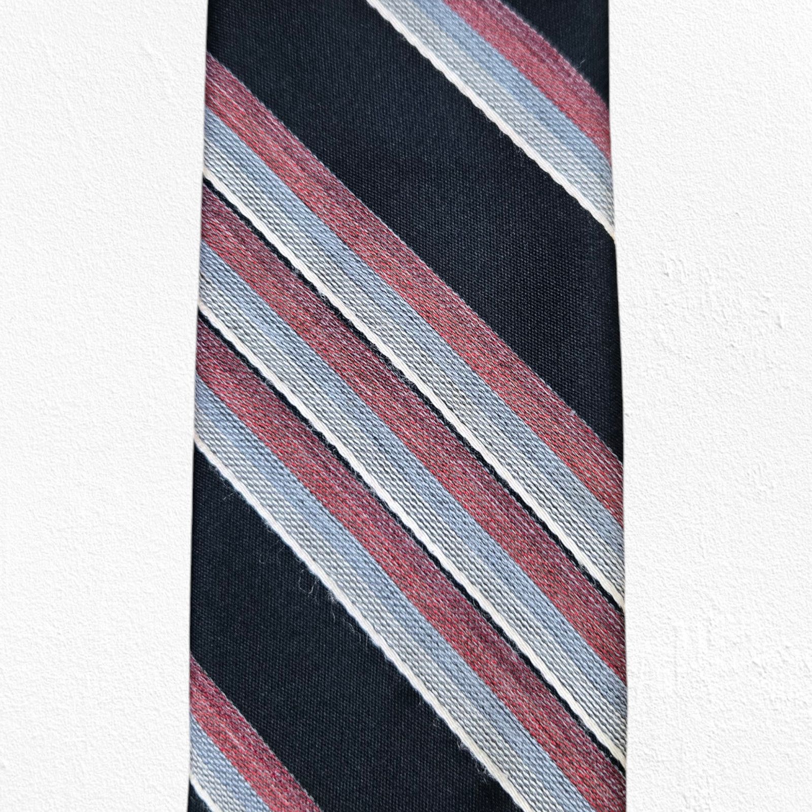 Vintage 60s Vintage Black Red Diagonal Striped USA Made Tie Size ONE SIZE - 3 Thumbnail