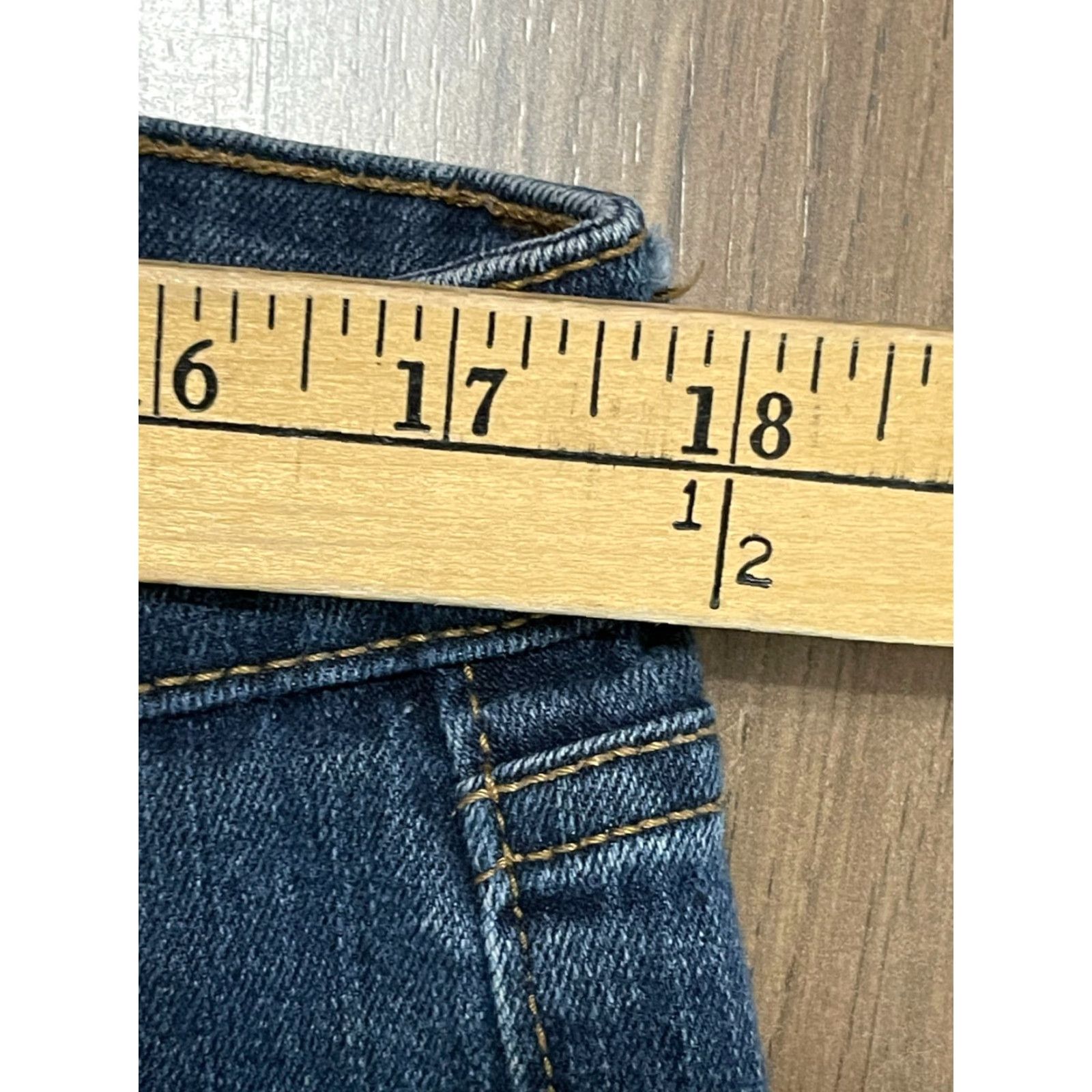 Gap Gap Jeans, Women's Size 12/31, Denim, Blue, Bootcut Fit, Pockets, Regular, Jeans, Women, 12/31R Size 34" / US 12 / IT 48 - 3 Thumbnail