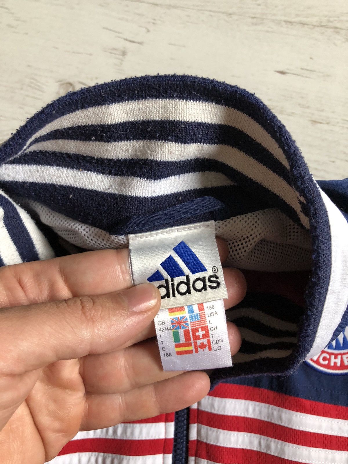 Adidas Vintage adidas 90’s Bayern munchen football jacket soccer Size US L / EU 52-54 / 3 - 8 Thumbnail