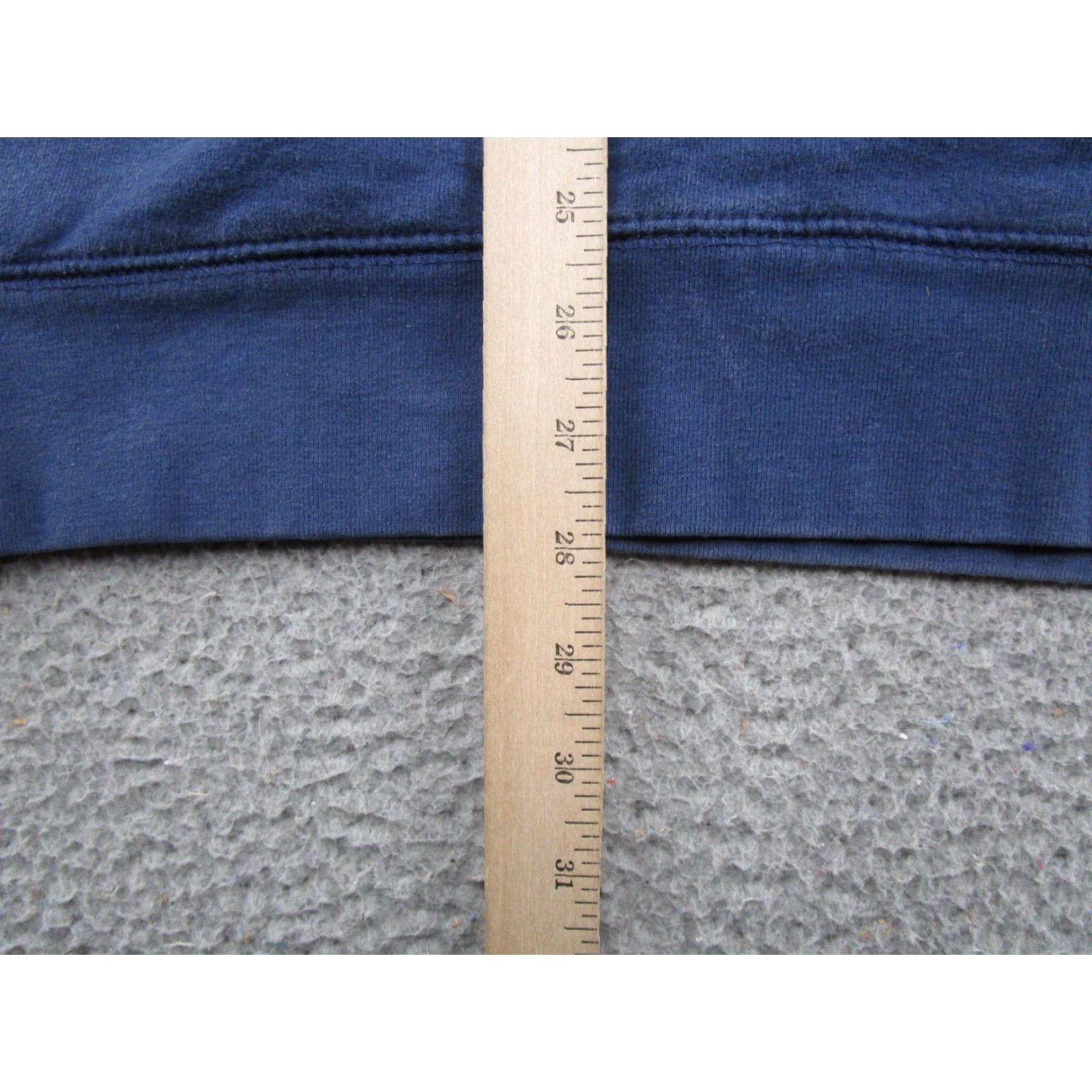 Aeropostale VINTAGE Aeropostale Mens Sweatshirt Hoodie Pullover Crew Neck Long Sleeve Blue L Grunge 90s Sports Winter Spring Fall All Seasons Logo Size US L / EU 52-54 / 3 - 7 Thumbnail