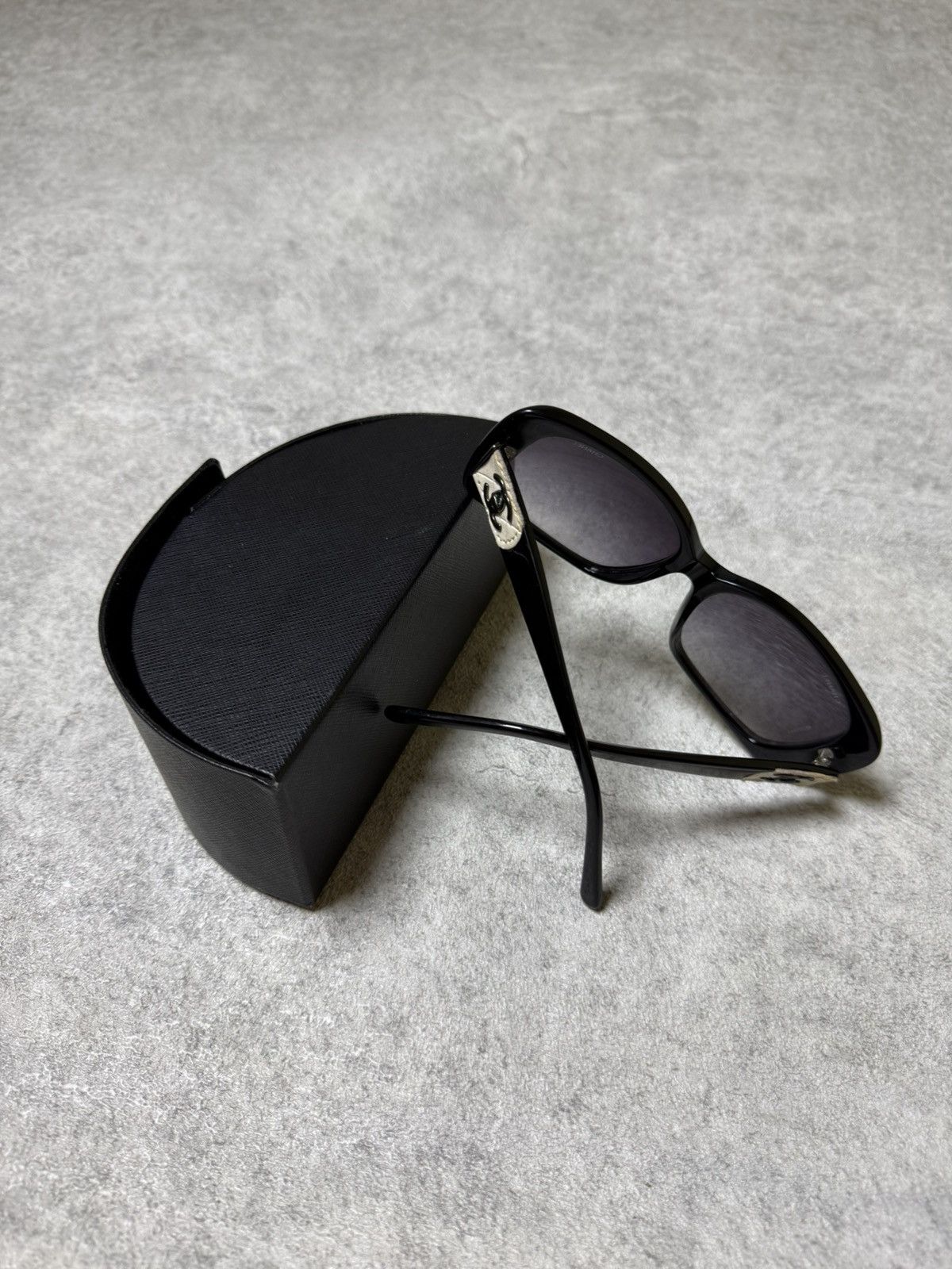 Chanel Vintage Black Sunglasses Glasses Chanel Big Skull Pinterest Size ONE SIZE - 17 Thumbnail