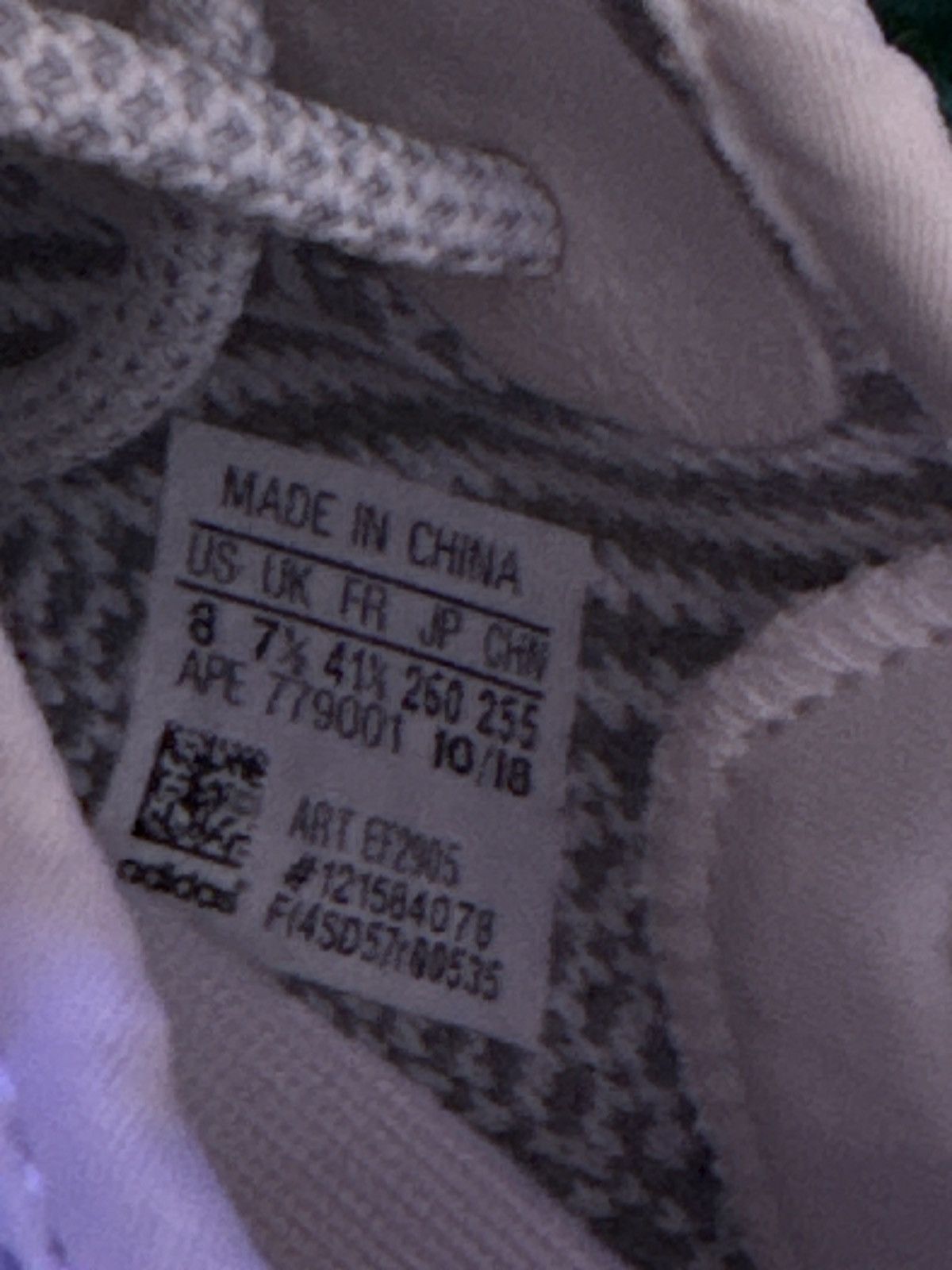 Adidas Yeezy Boost 350 V3 Static Size US 8 / EU 41 - 6 Thumbnail