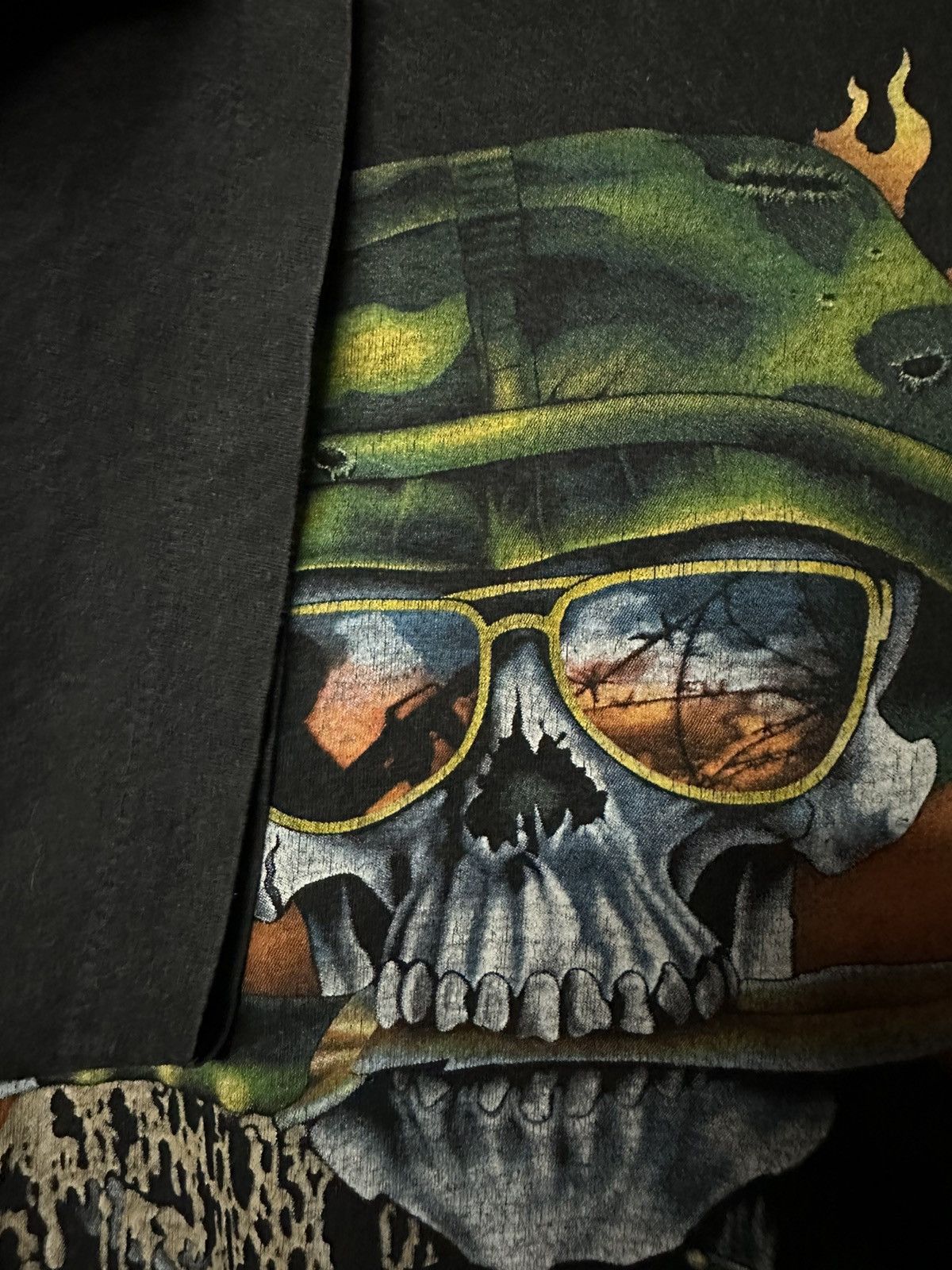Vintage Vintage 90s Born To Kill Retreat Hee Horror Skull Faded Tee Size US XL / EU 56 / 4 - 8 Thumbnail