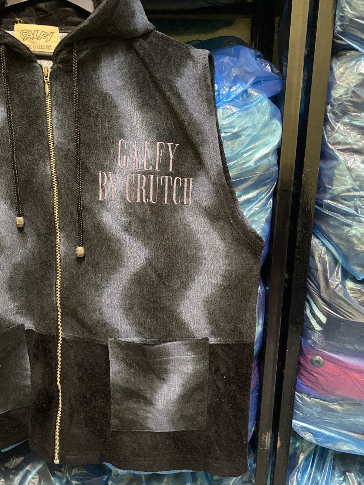 Other VINTAGE GALFY BY CRUTCH VEST HOODIE Size US L / EU 52-54 / 3 - 3 Thumbnail