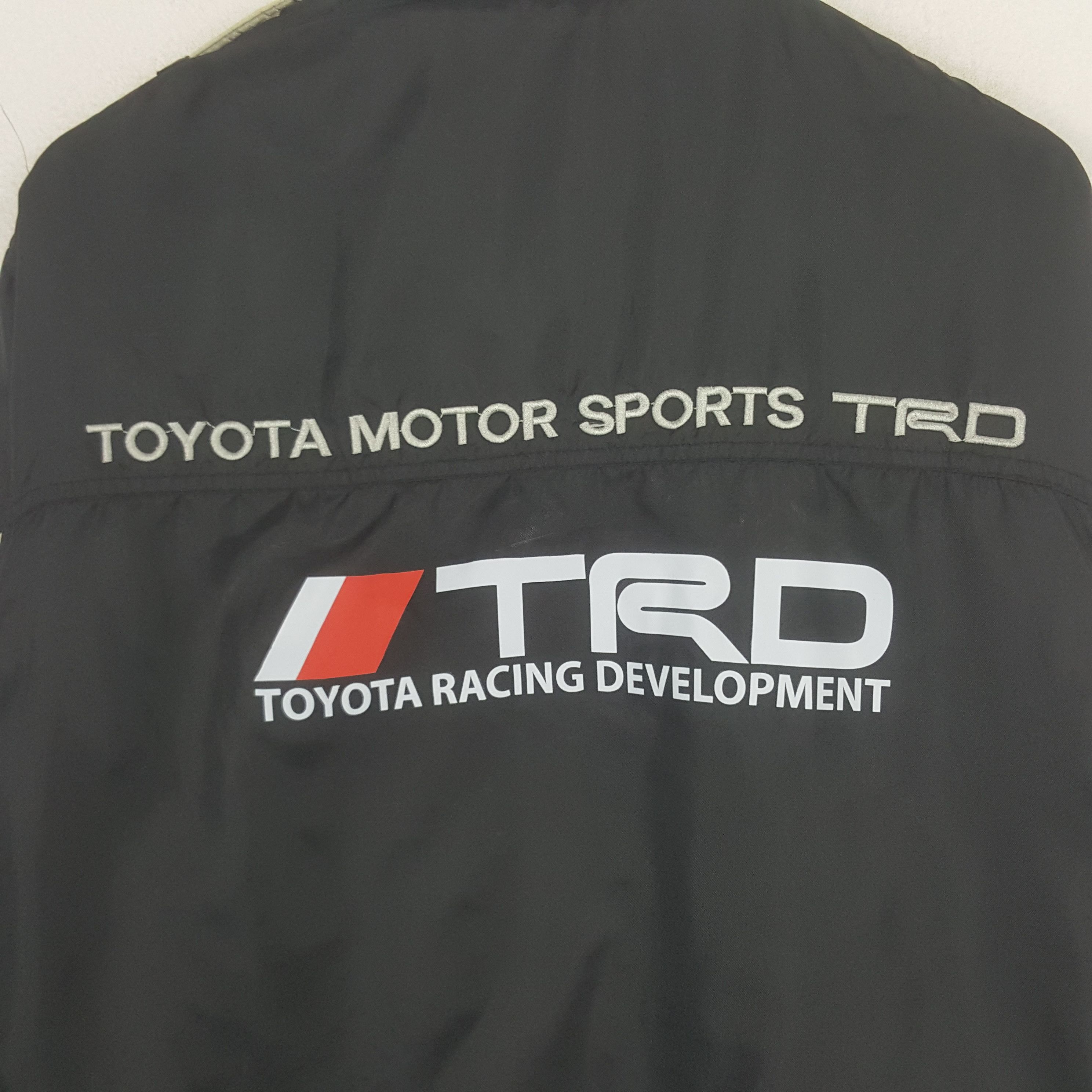 Japanese Brand Vintage TRD Toyota Motorsports Racing Team Jacket C300N17 Size US L / EU 52-54 / 3 - 2 Thumbnail