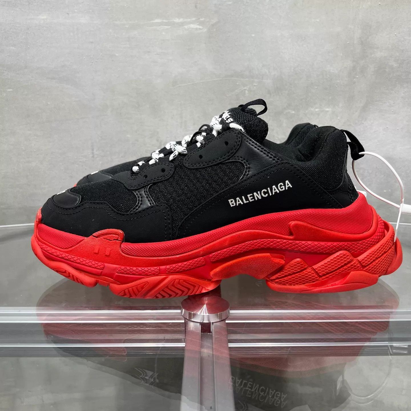 Balenciaga Balenciaga BLCG Triple Black Red 42 Size US 9 / EU 42 - 3 Thumbnail