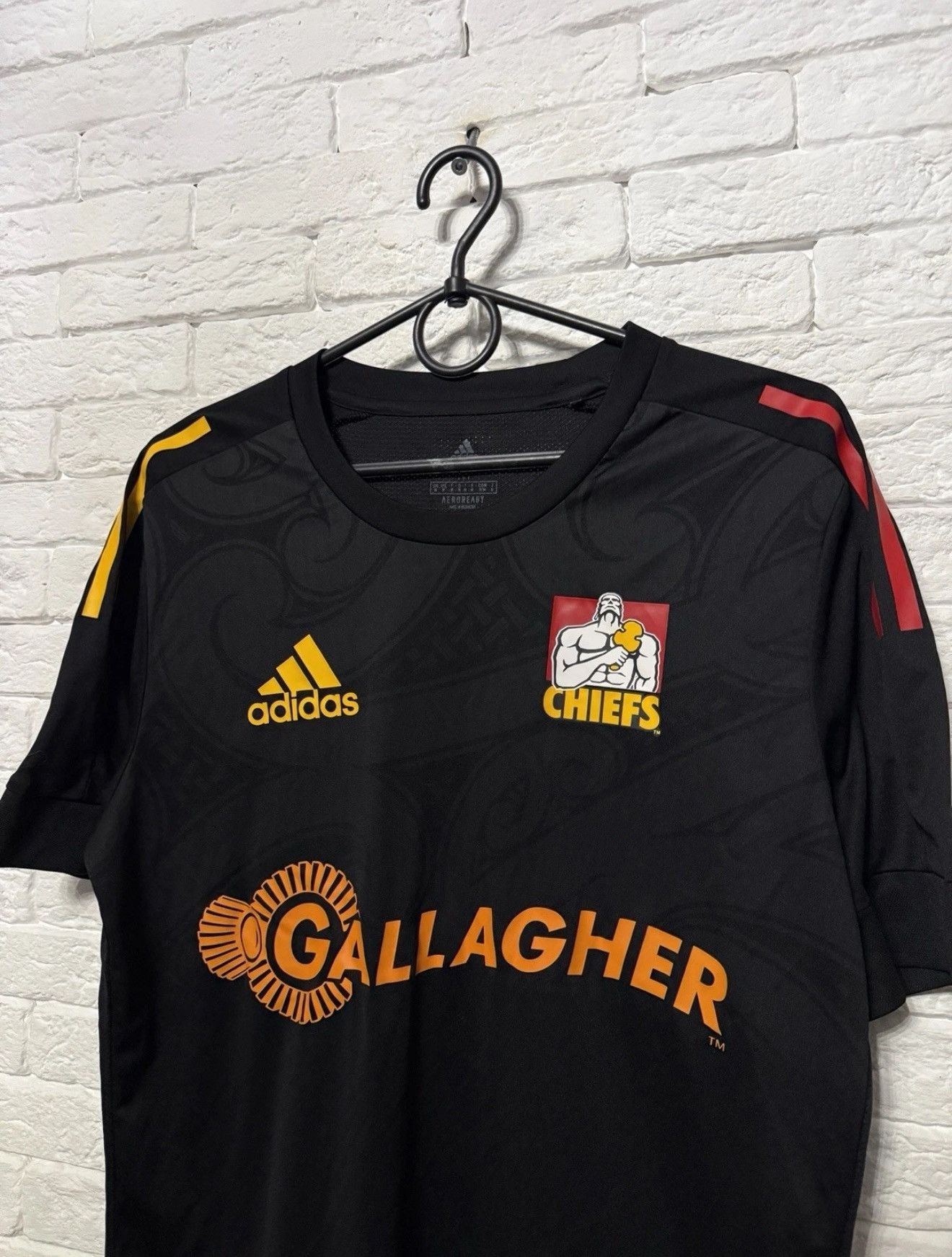 Adidas Adidas Waikato Chiefs 19/20 Jersey Socer Sz M Size US M / EU 48-50 / 2 - 2 Thumbnail