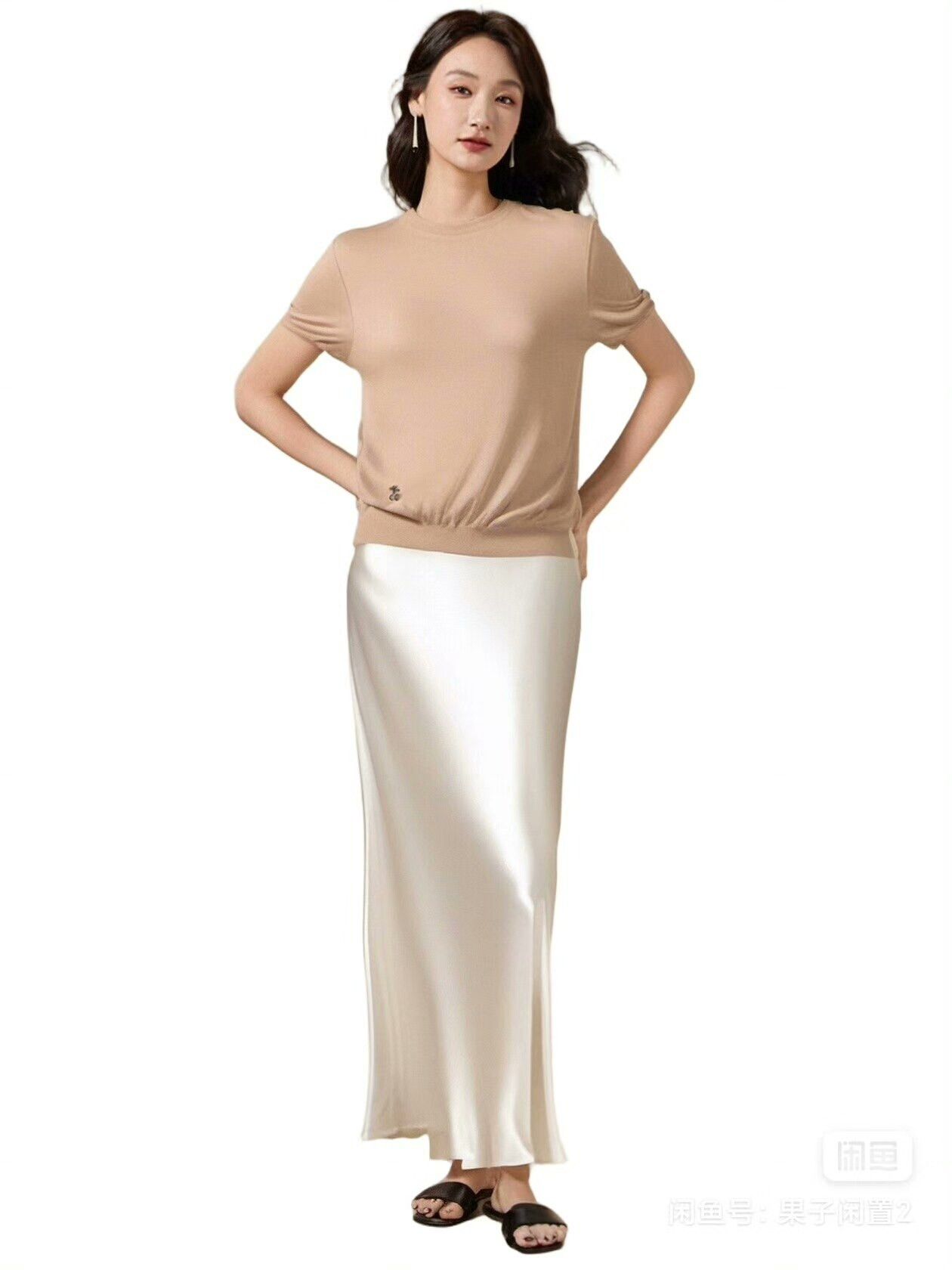 Dior christian dior beige cashmere short sleeve top Size US M / EU 48-50 / 2 - 1 Thumbnail