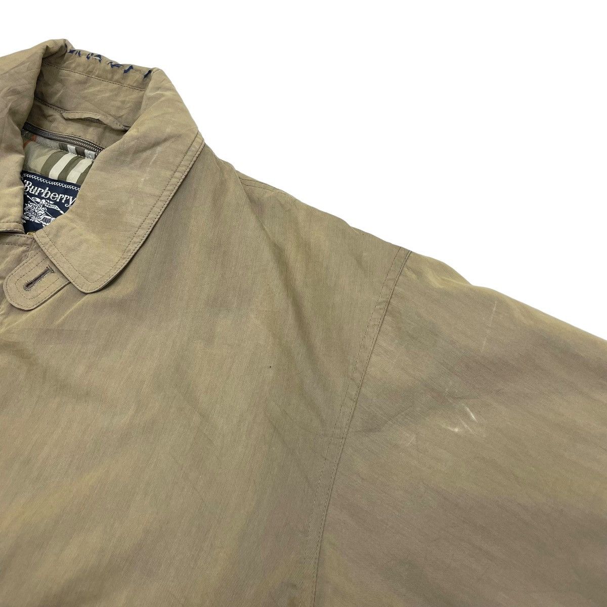Burberry Vintage Distressed Burberrys Bomber Nova Check Jacket Size US M / EU 48-50 / 2 - 8 Thumbnail