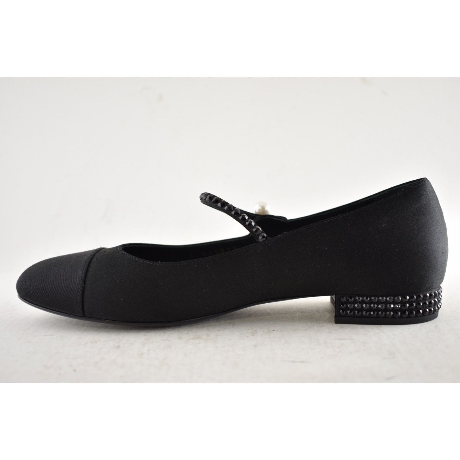 Chanel Chanel 24B Silk Crystal CC Logo Mary Jane Ballet Flat 38.5 Size US 8.5 / IT 38.5 - 16 Thumbnail