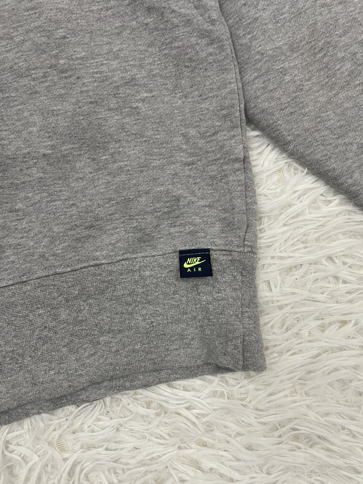 Nike Vintage Nike Air Sweatshirt Size US L / EU 52-54 / 3 - 3 Thumbnail