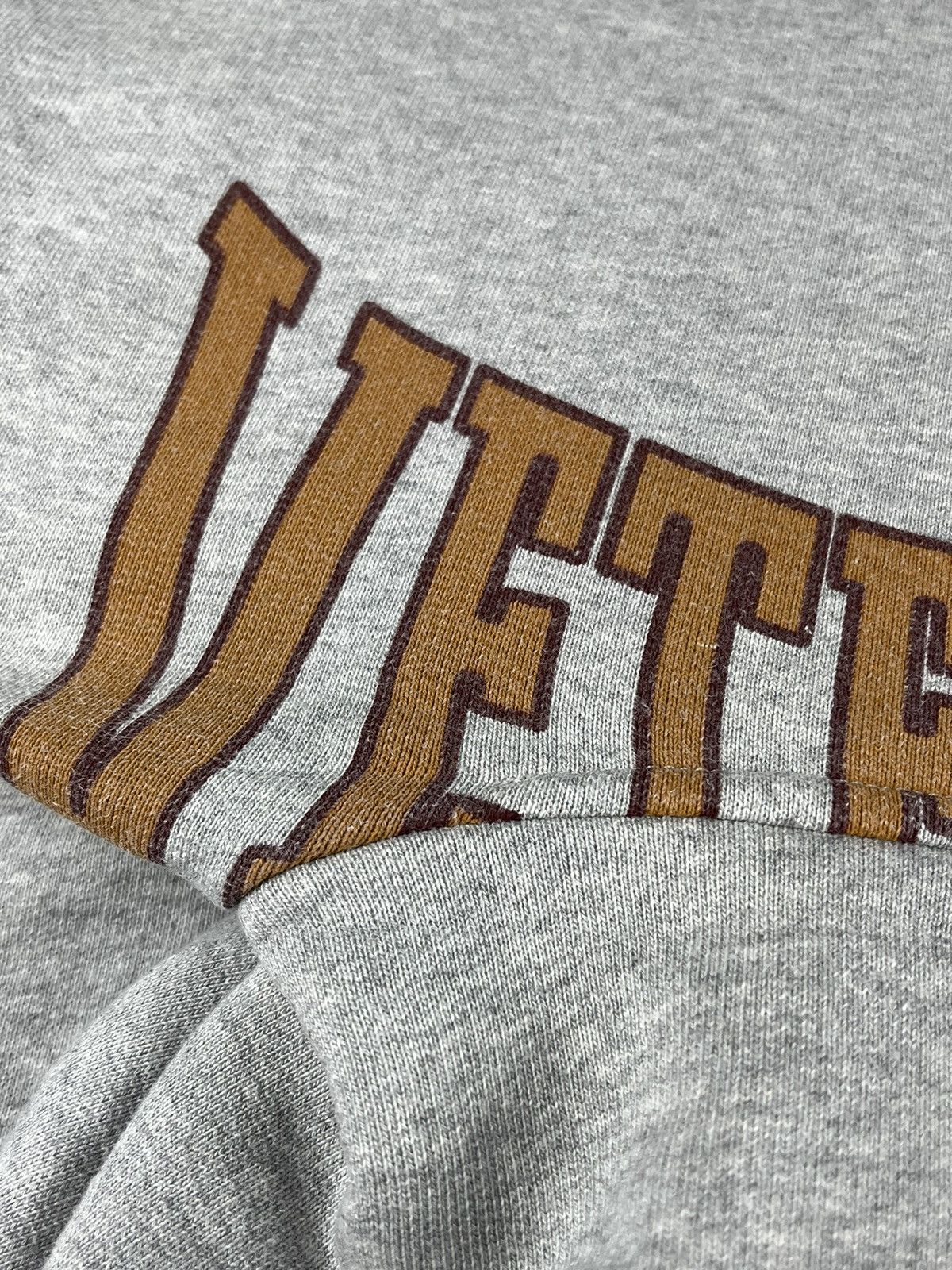 Vetements AW18 Vetements Misplaced Logo Cropped Hoodie Grey Size US M / EU 48-50 / 2 - 4 Thumbnail