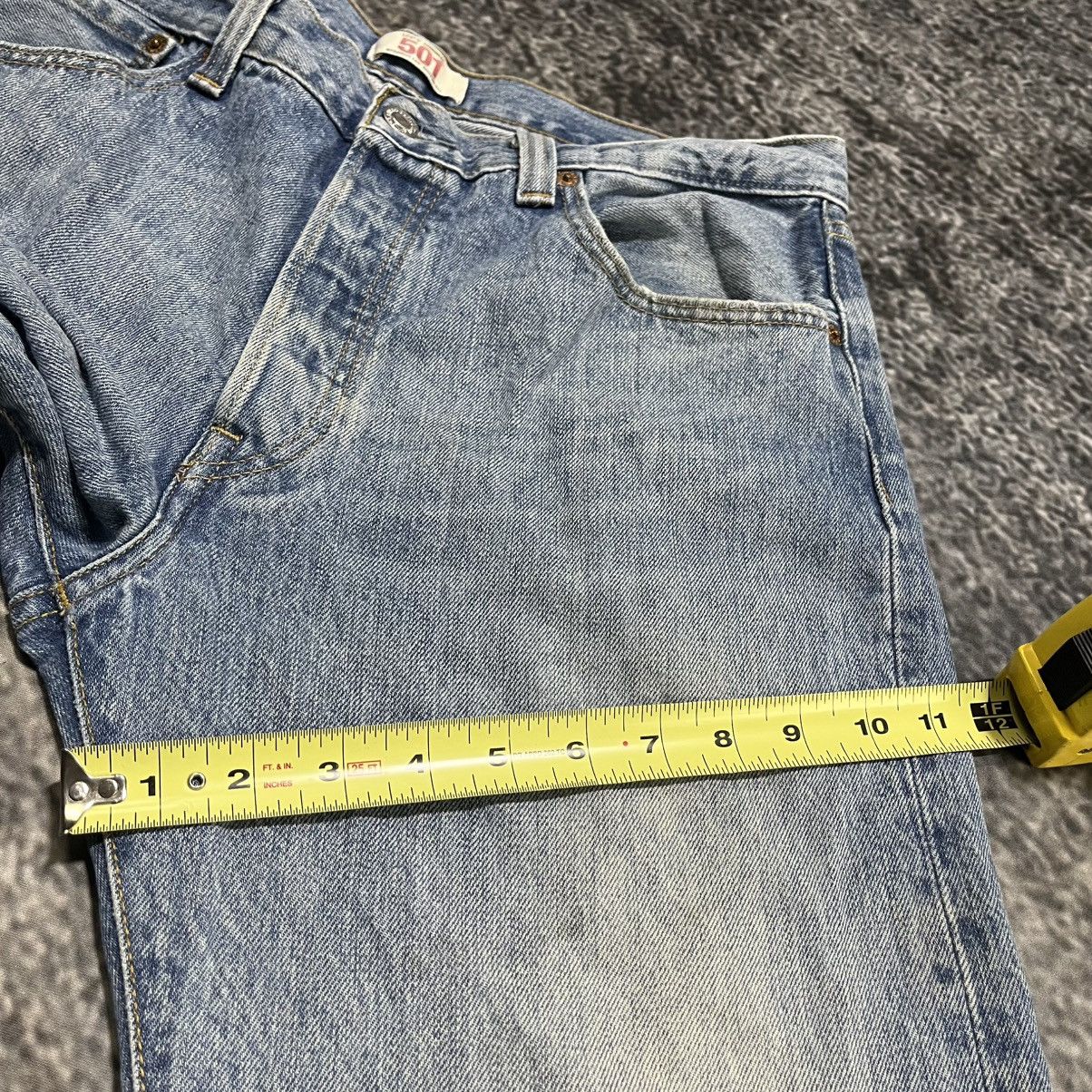 Levi's Vintage Levi's 501 Button Fly Blue Faded Baggy Skater Jeans Size US 34 / EU 50 - 18 Thumbnail