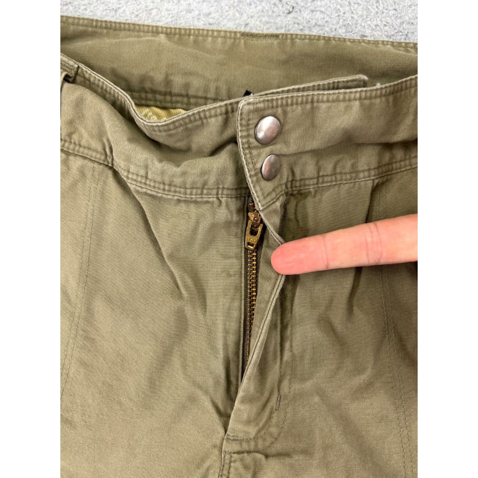 Patagonia Patagonia Shorts Womens 8 Beige All-Wear Capris 100% Cotton Hiking Camping 28x14 Size 30" / US 8 / IT 44 - 6 Thumbnail