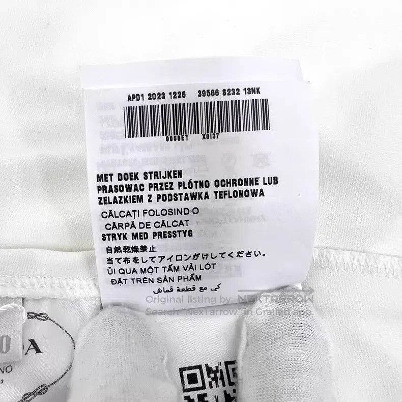 Prada Prada 23 white triangle semi-zipper design long-sleeved kn Size XS / US 0-2 / IT 36-38 - 9 Thumbnail