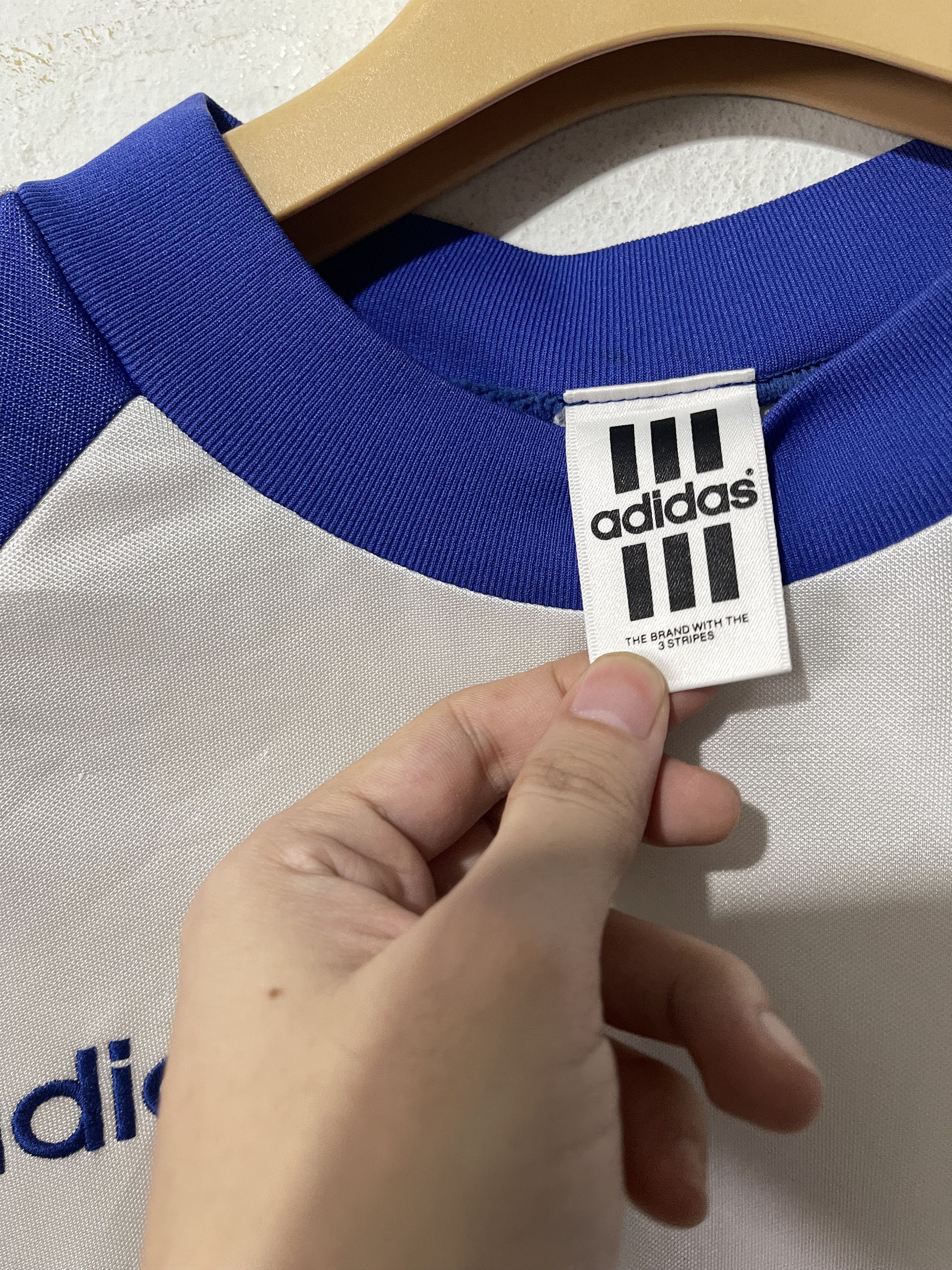 Adidas × Vintage Vintage 90s Adidas Jersey Shirt Size US M / EU 48-50 / 2 - 5 Thumbnail