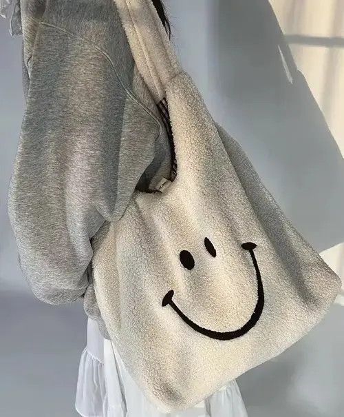 Japanese Brand Fashion y2k fluffy smiley face tote messenger bag Size ONE SIZE - 1 Thumbnail