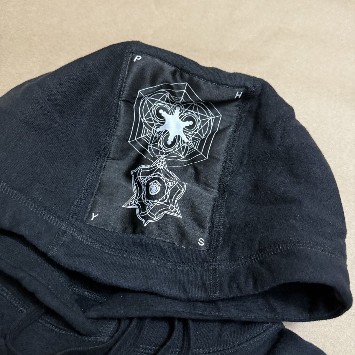Sang Bleu Sang Bleu 2016 Fall/Winter PHYSICAL capsule Hoodie Size US M / EU 48-50 / 2 - 8 Thumbnail