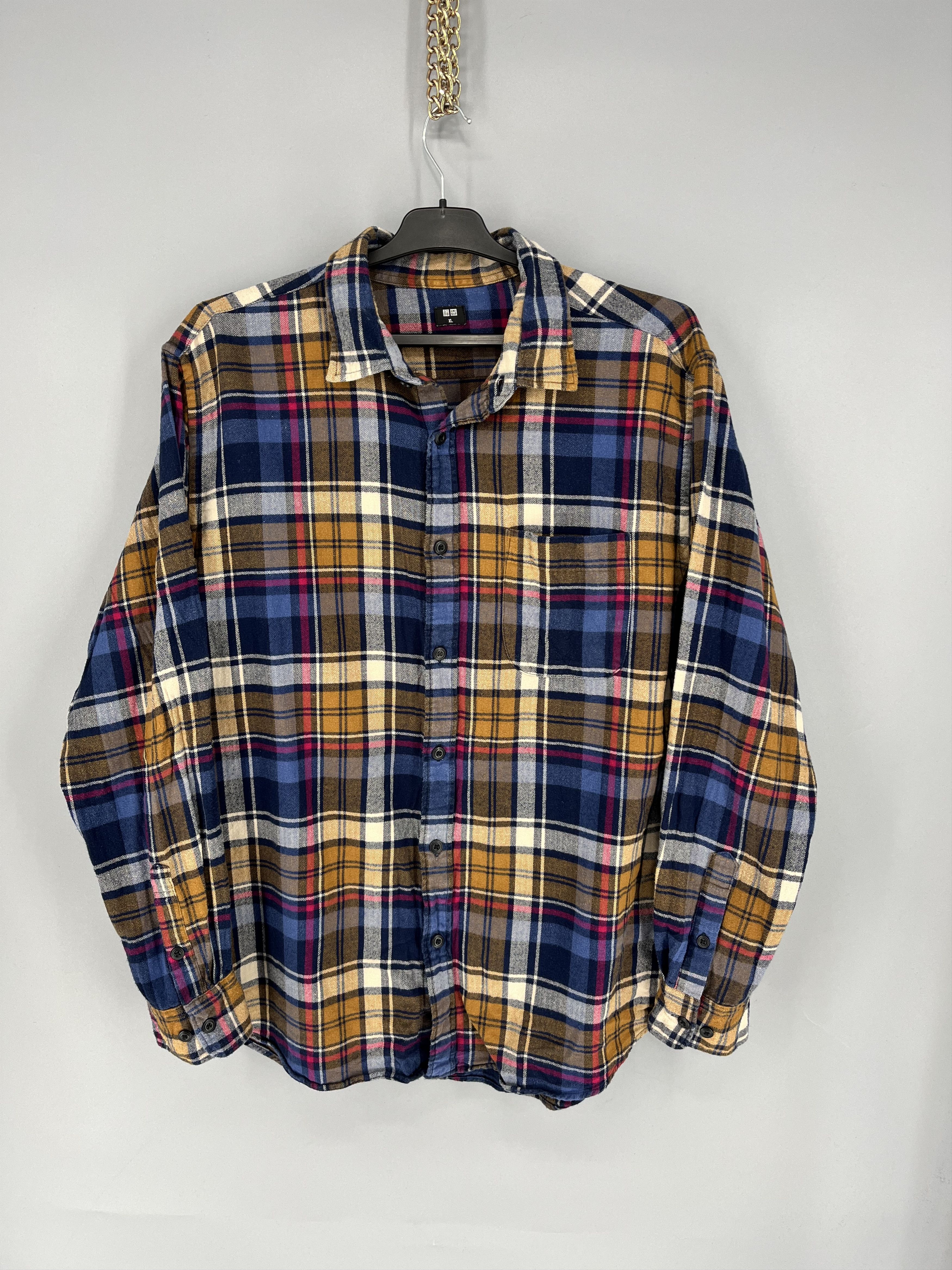 Flannel Vintage Uniqlo Flannel Shirt Button Up Travis Scott Style Size US XL / EU 56 / 4 - 1 Thumbnail