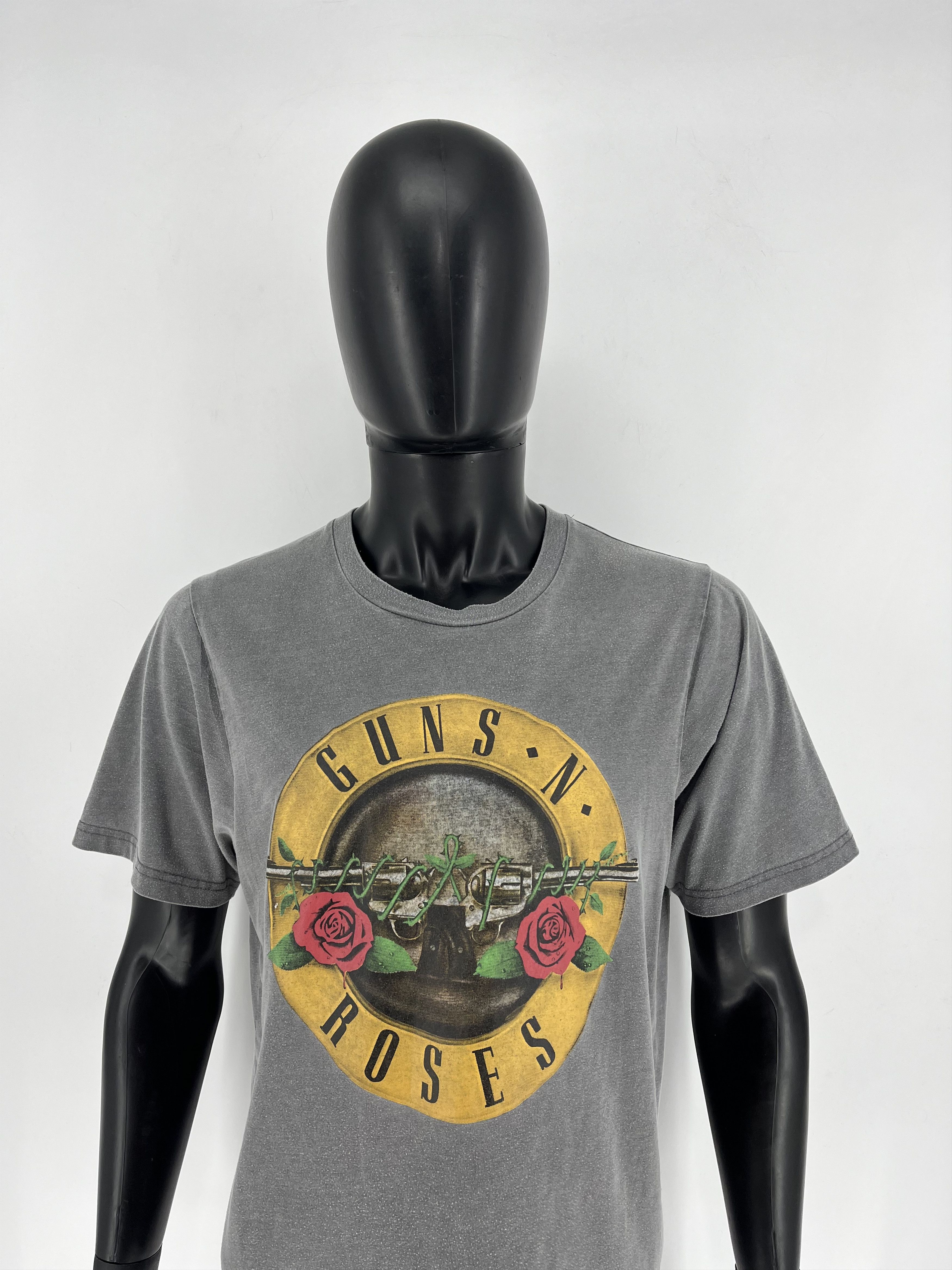 Band Tees × Vintage Vintage Guns N’ Roses 🌹 Big Logo Double Sided T-Shirt Size US S / EU 44-46 / 1 - 1 Thumbnail