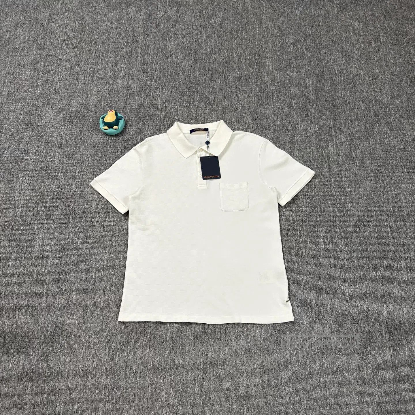 Louis Vuitton LV White Checkerboard Polo Shirt. Size US L / EU 52-54 / 3 - 1 Thumbnail