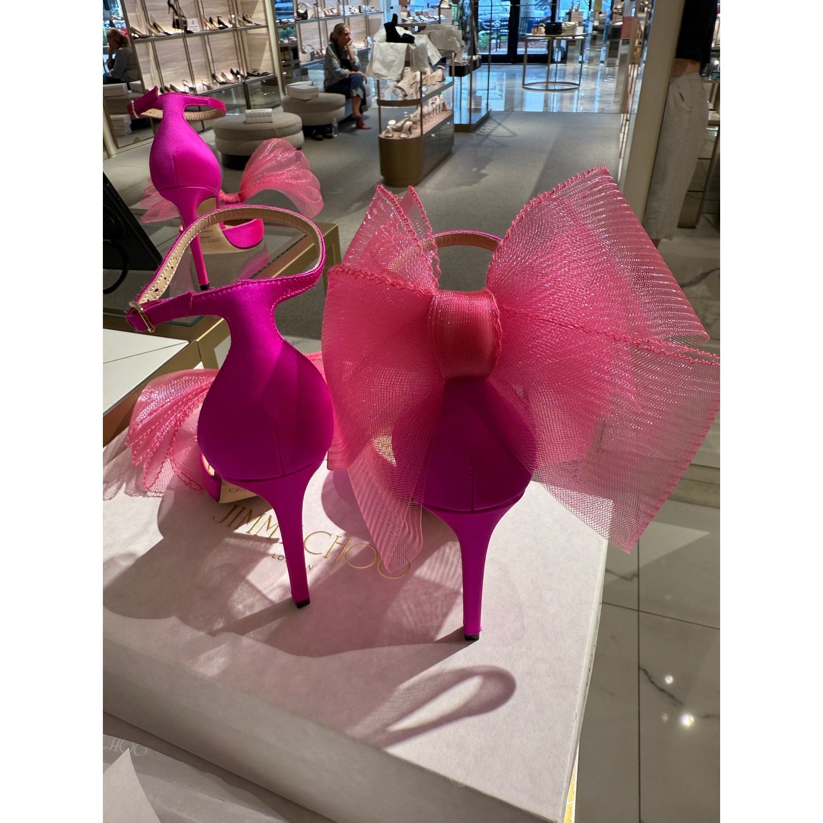 Jimmy Choo Jimmy choo hot pink bow heel Size US 6.5 / IT 36.5 - 2 Thumbnail
