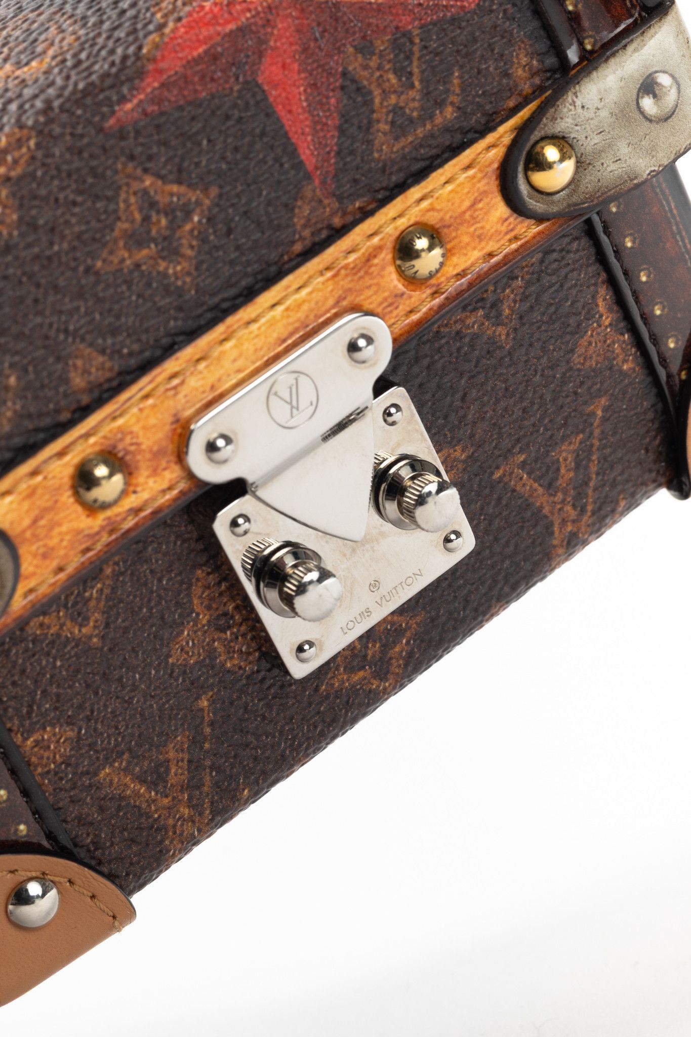Louis Vuitton Louis Vuitton Essential Trunk Monogram Canvas Charm Size ONE SIZE - 8 Thumbnail