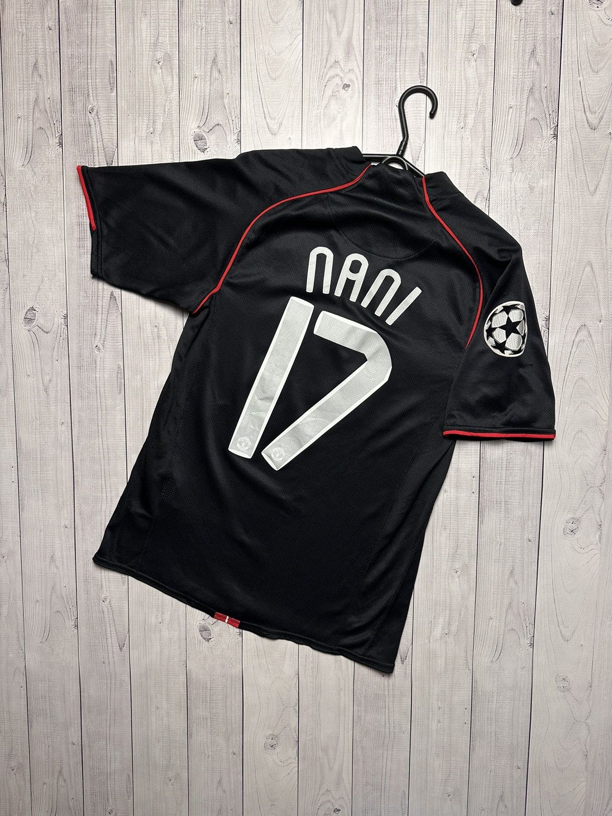 image of Vintage Nike Manchester United 17 Nani Soccer Jersey Size S in Black, Men's