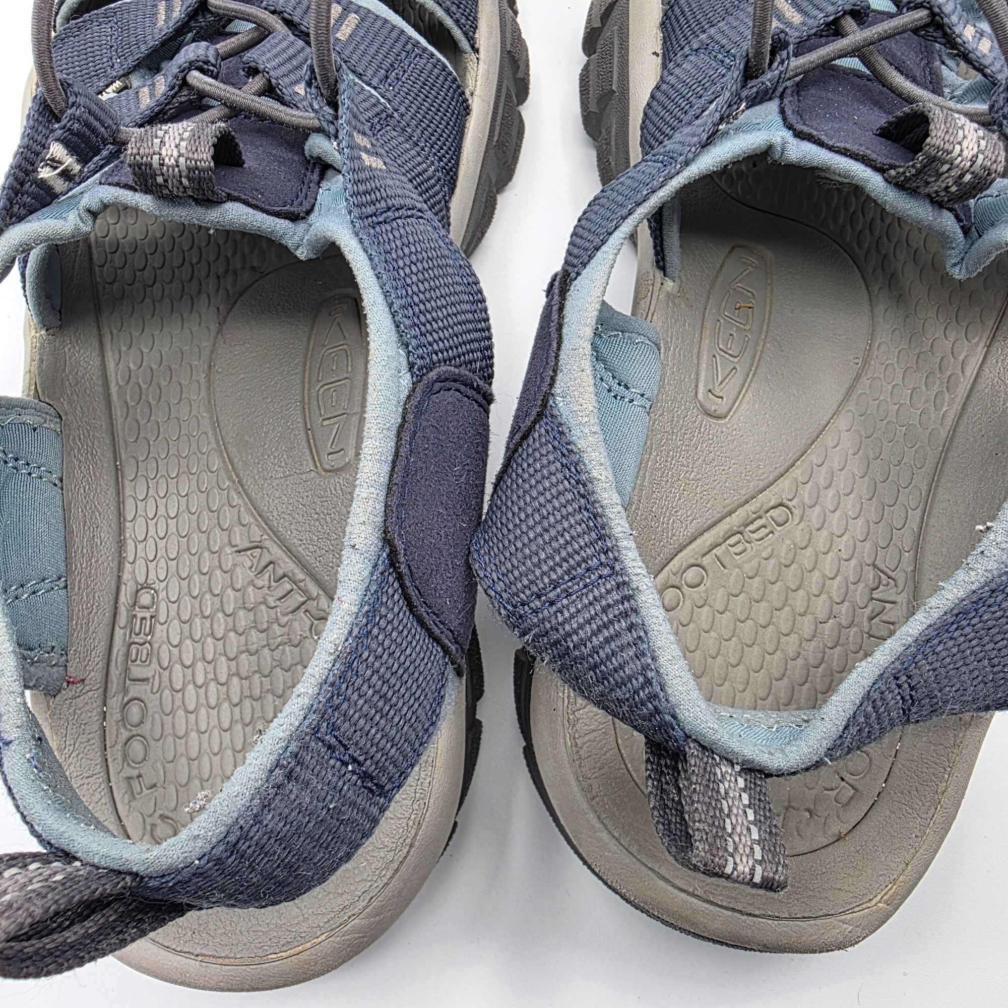 KEEN Keen Newport H2 Womens Size 11 Navy Magnet Water Sandals Cas Size US 11 / IT 41 - 6 Thumbnail