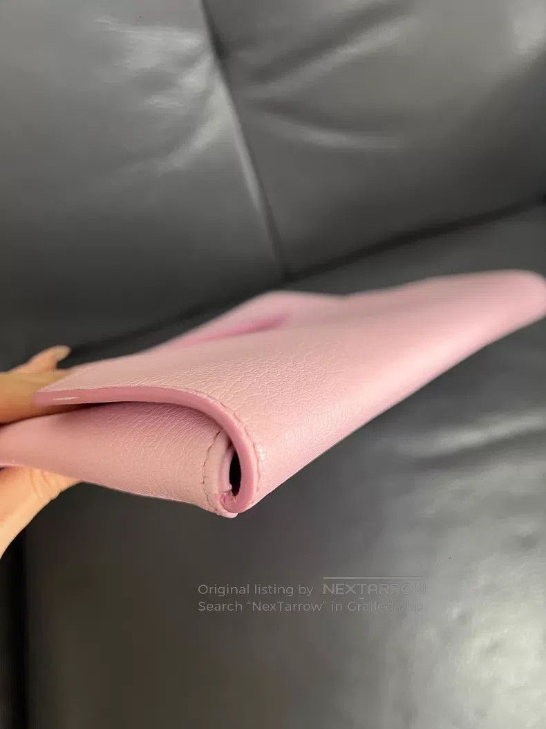 Givenchy Givenchy Envelope Handbag - Pink Calf Leather Size ONE SIZE - 6 Thumbnail