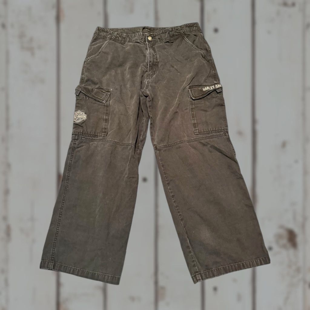 Harley Davidson Harley Davidson Mens Black Cargo Riding Pants Baggy Skater Y2K Biker 36x36 Mens 36 Inseam Wide-Leg Casual Cargo Pants Size US 36 / EU 52 - 1 Thumbnail