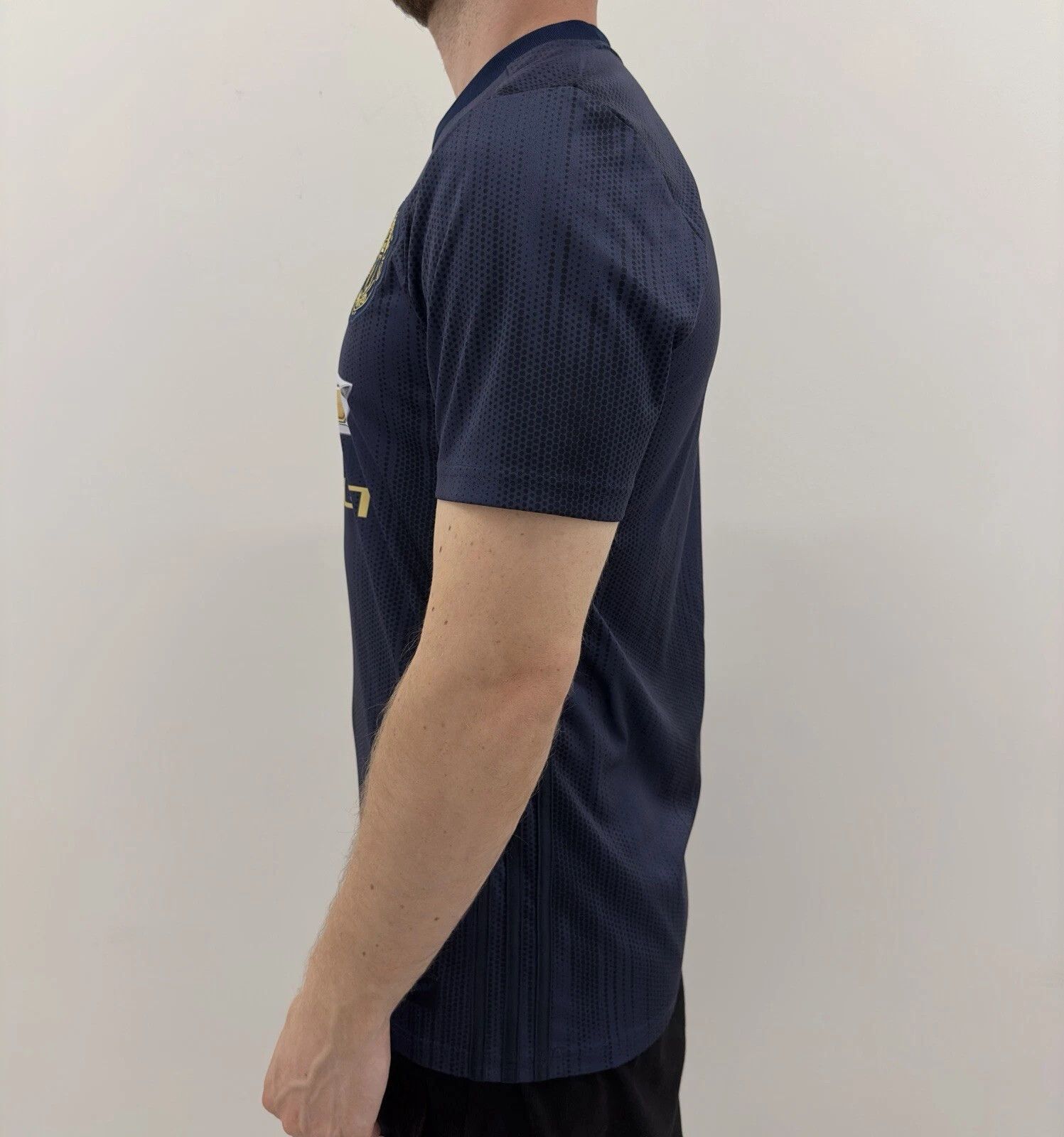 Adidas Manchester United 2018 2019 Third 3rd Jersey Soccer Football Size US S / EU 44-46 / 1 - 5 Thumbnail