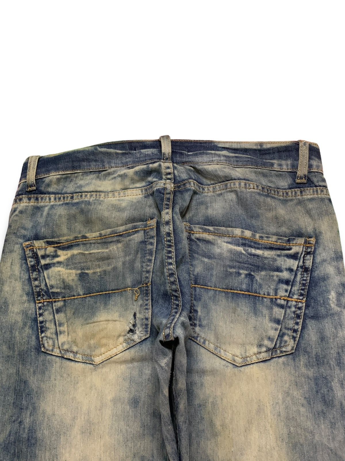 Japanese Brand Vintage Japanese Brand Rusty Wash Distressed Bleach Jeans Size US 32 / EU 48 - 8 Thumbnail