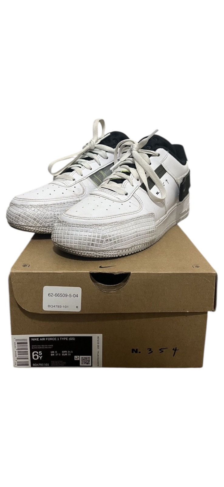 Nike Air Force 1 Low : Type Volt Size US 7.5 / EU 40-41 - 2 Thumbnail