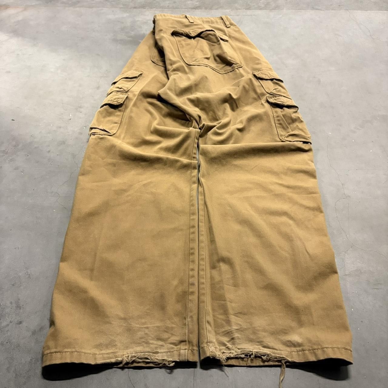 Vintage Crazy Vintage Y2K/2000s Baggy Khaki Skater Style Carhartt Style Cargo Pants! Size US 40 / EU 56 - 5 Thumbnail