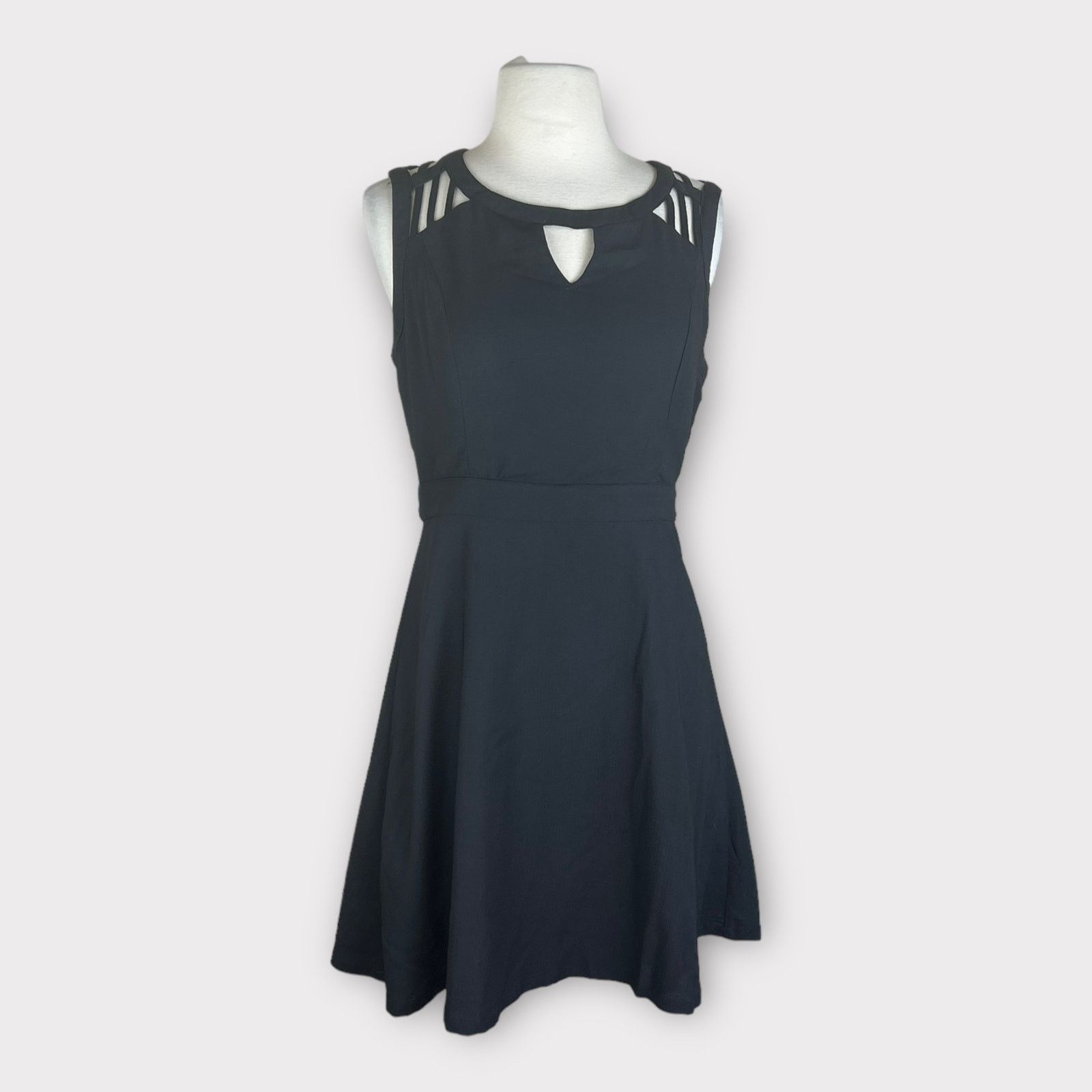 Nordstrom Love Riche | NWT Black Cutout Caged Skater Dress | Medium Size M / US 6-8 / IT 42-44 - 7 Thumbnail