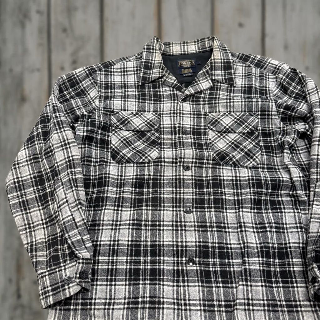 Pendleton Pendleton The Original Board Shirt Mens Large Tall Black Grey Plaid Virgin Wool Size US L / EU 52-54 / 3 - 1 Thumbnail