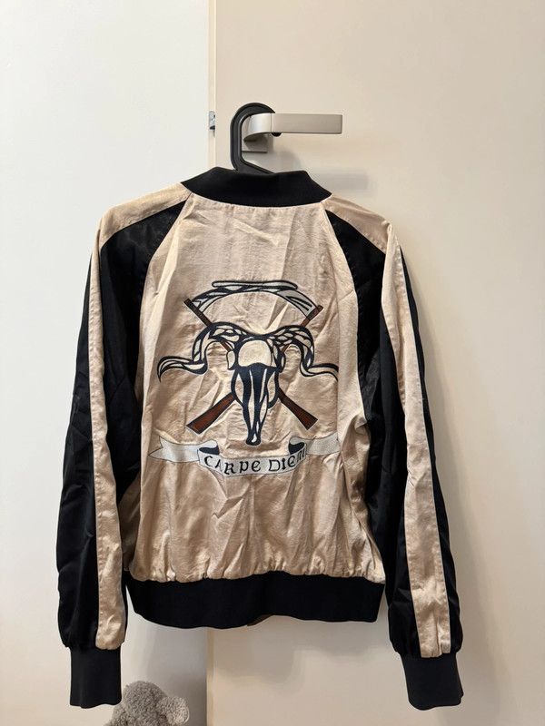 Allsaints × Vintage AllSaints Reversible Bomber Beige Khaki Jacket Carpie Diem M Size US M / EU 48-50 / 2 - 1 Thumbnail