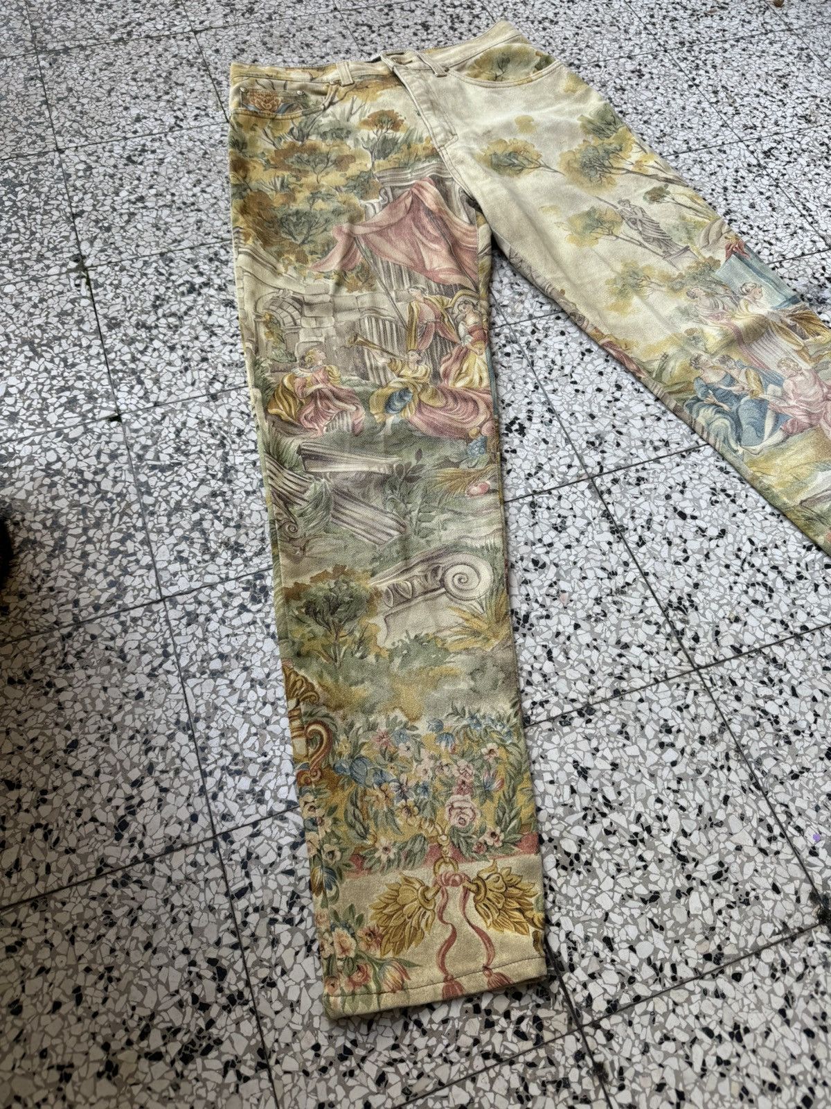 Roberto Cavalli Roberto Cavalli romantic renaissance angels print Size 32" / US 10 / IT 46 - 3 Thumbnail