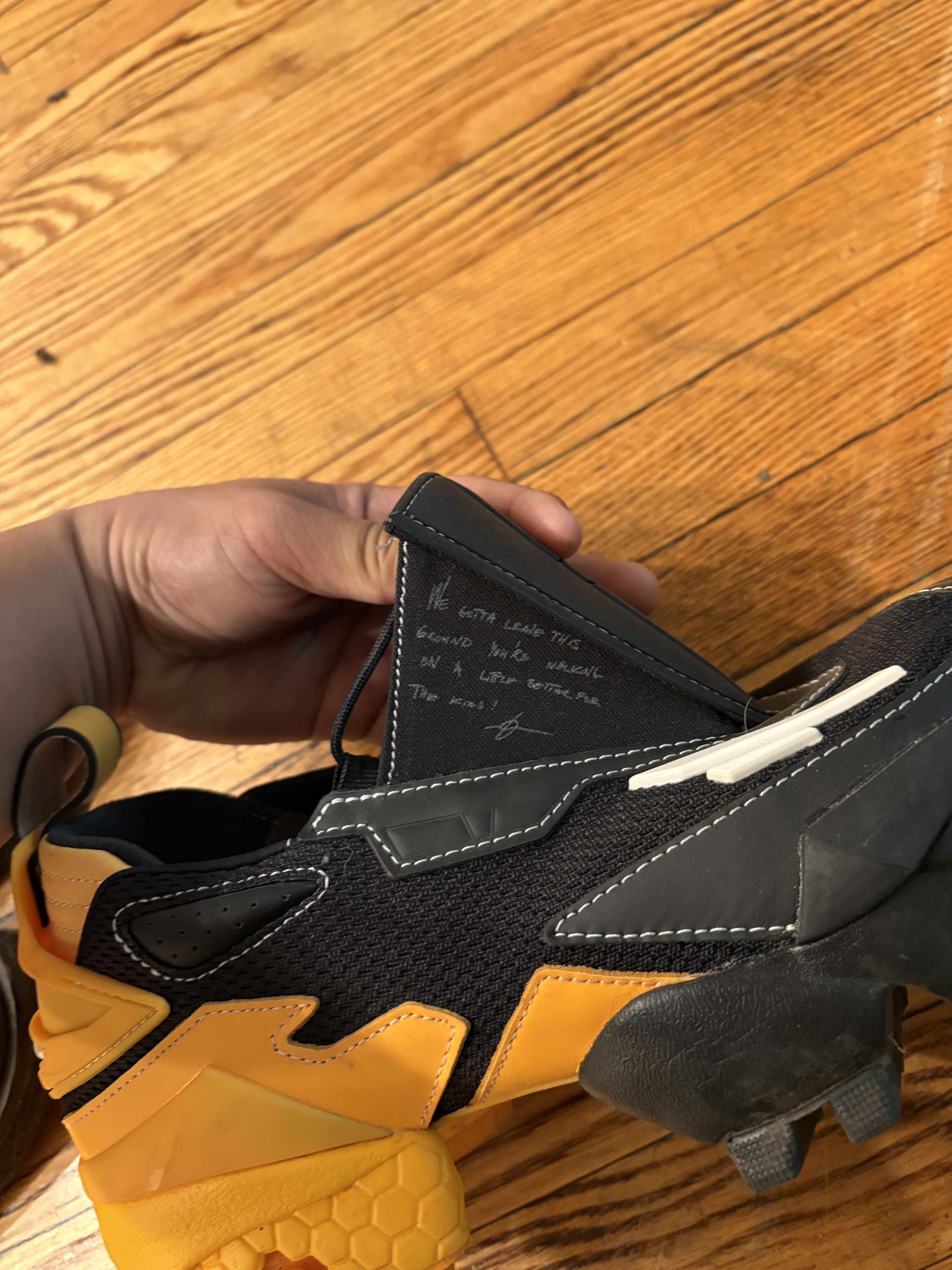 Pyer Moss × Reebok Reebok Pyer Moss Trail Fury Experiment 4, mens 6.5 (EU38.5) Size US 6.5 / EU 39-40 - 2 Thumbnail
