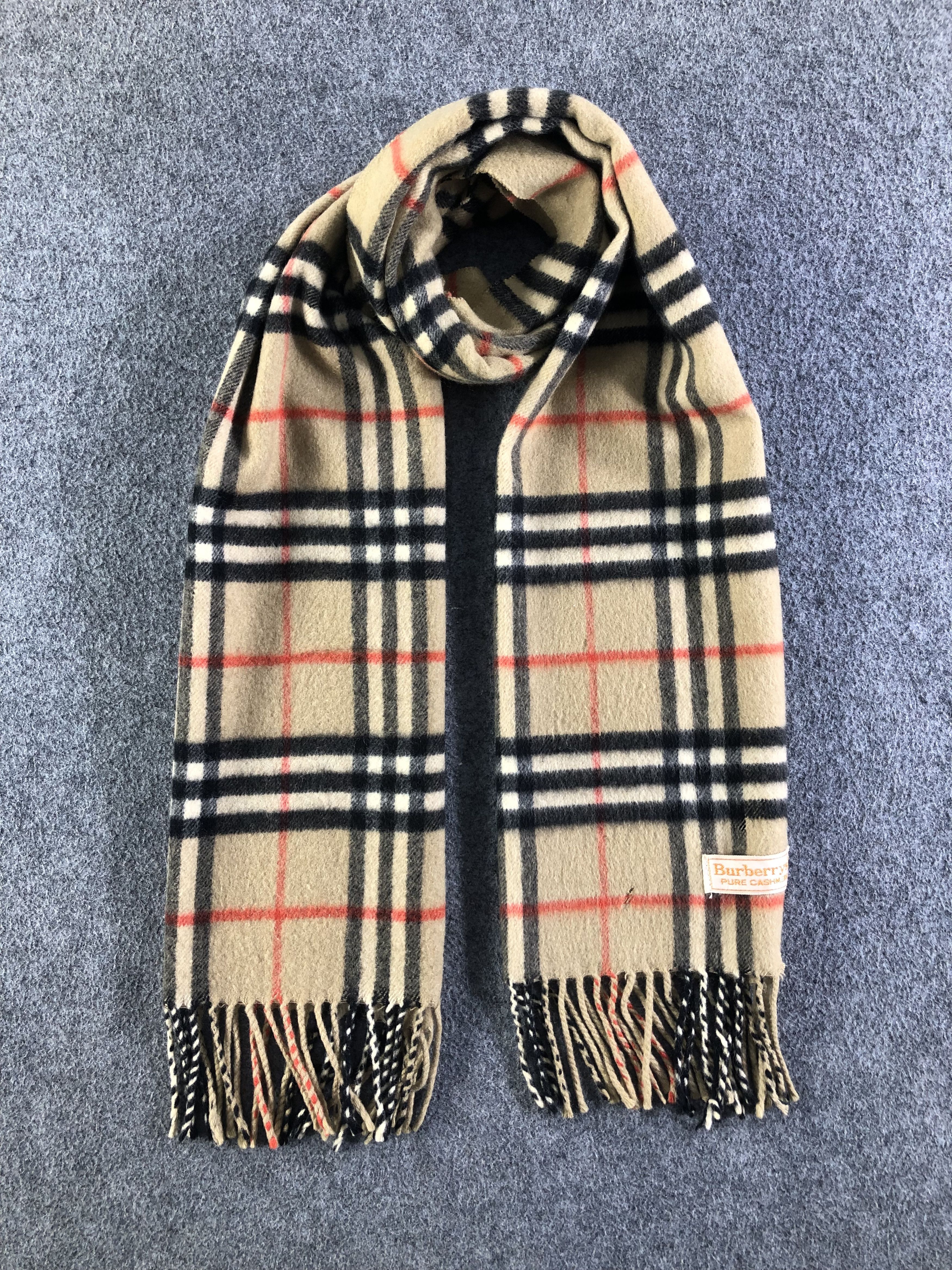 Burberry Burberrys Pure Cashmere Scarf / Muffler / Neckwear SS1216 Size ONE SIZE - 1 Thumbnail