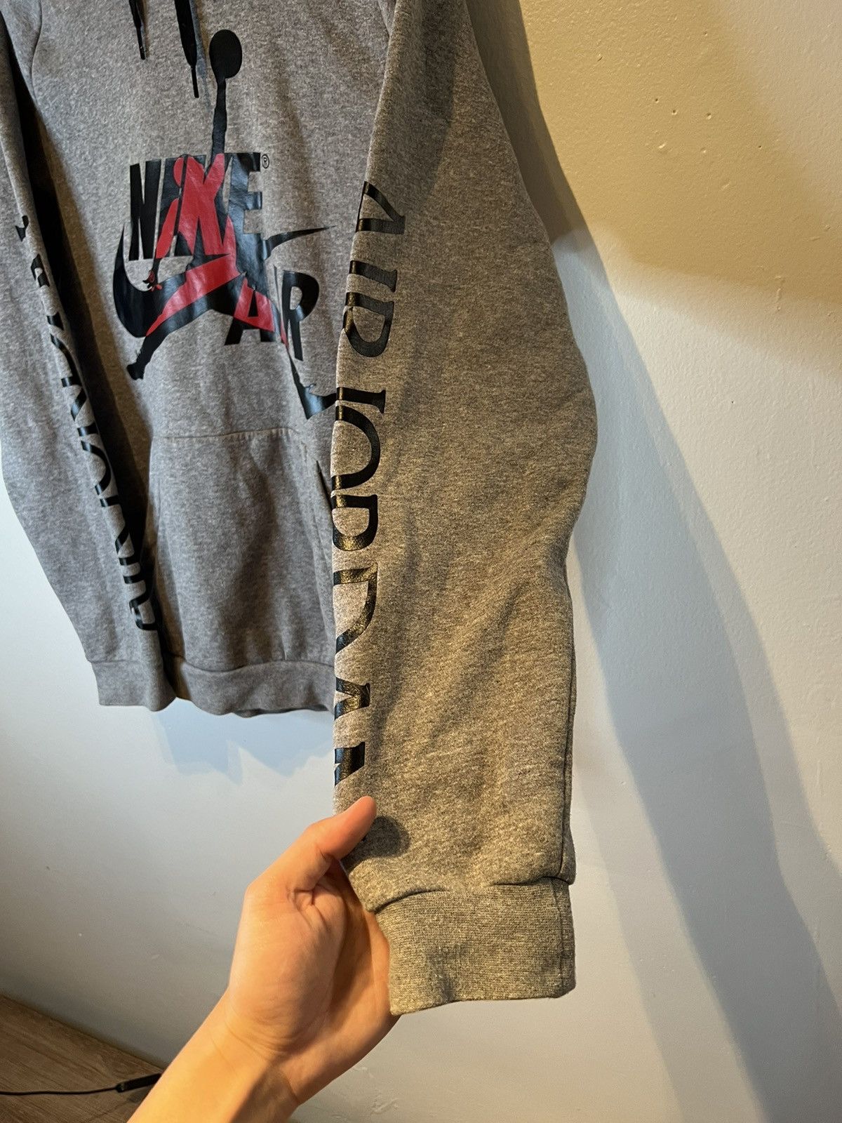 Jordan Brand Nike Air Jordan Jumpman Men's Sweatshirt Size Small Gray Size US S / EU 44-46 / 1 - 3 Thumbnail