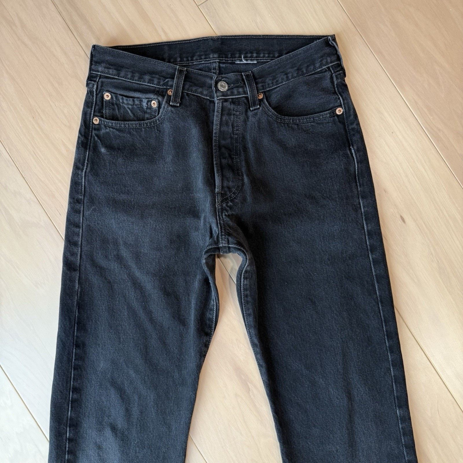 Levi's × Vintage Vintage Levis 501 Jeans 28 Black 90s Straight Leg Workwear Size US 28 / EU 44 - 3 Thumbnail